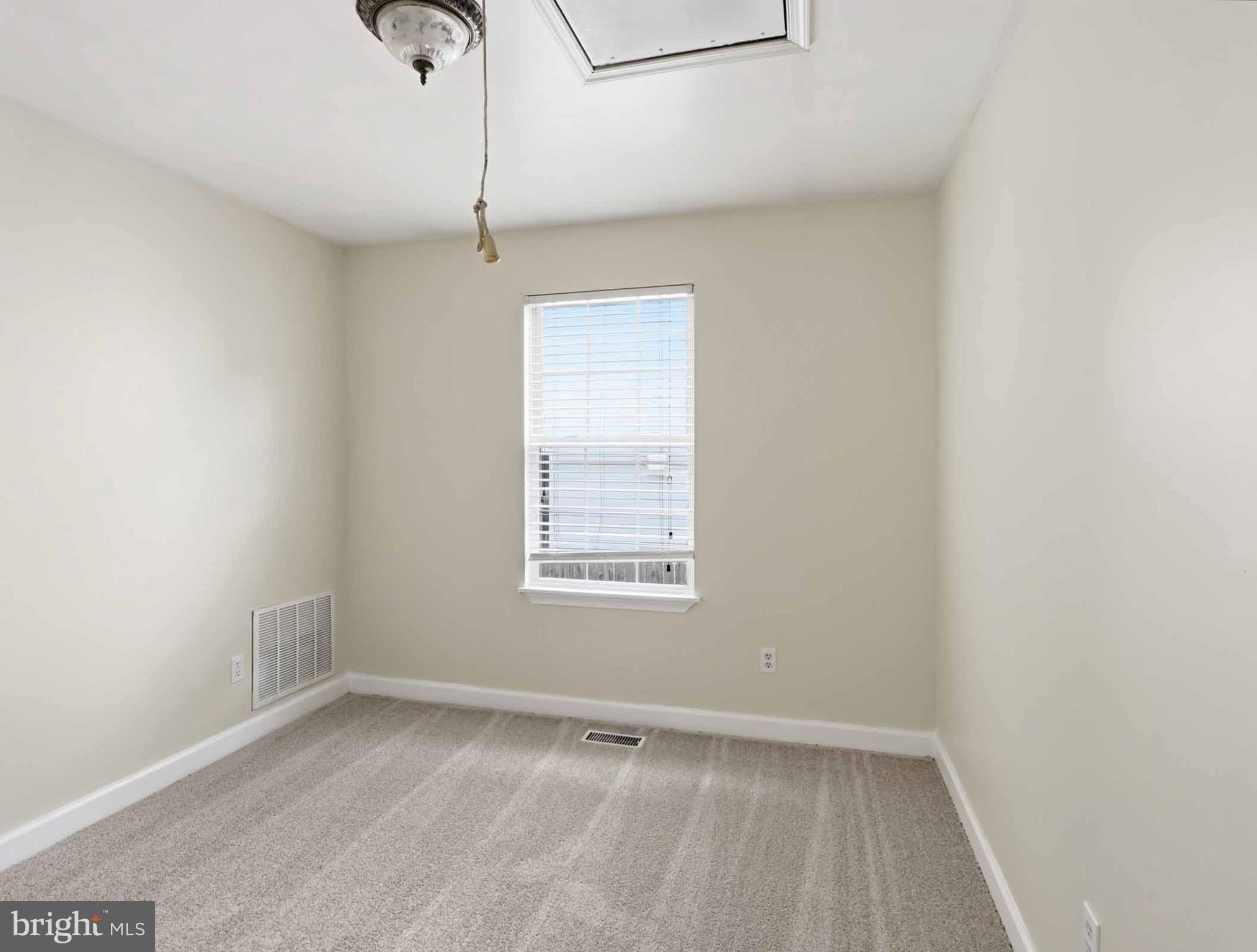SILVER SANDS - Residential