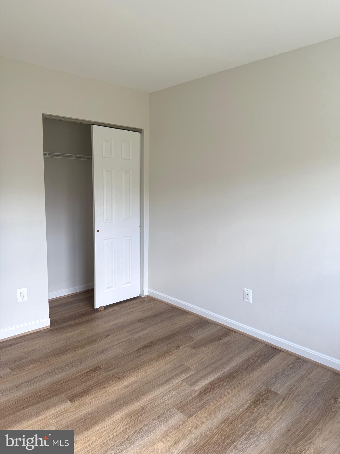 ROLLING RIDGE - Residential Lease