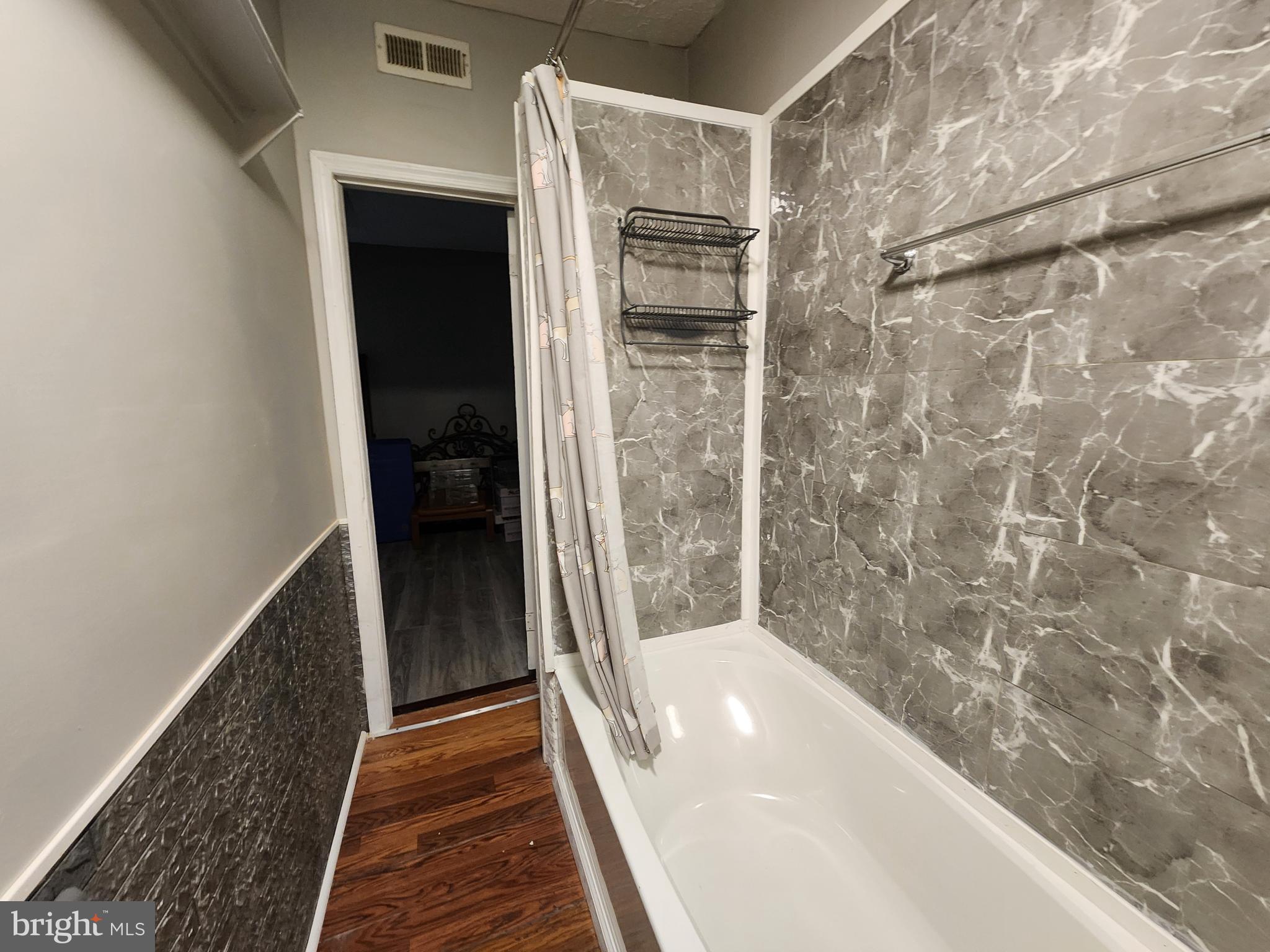 IRVINGTON - Residential