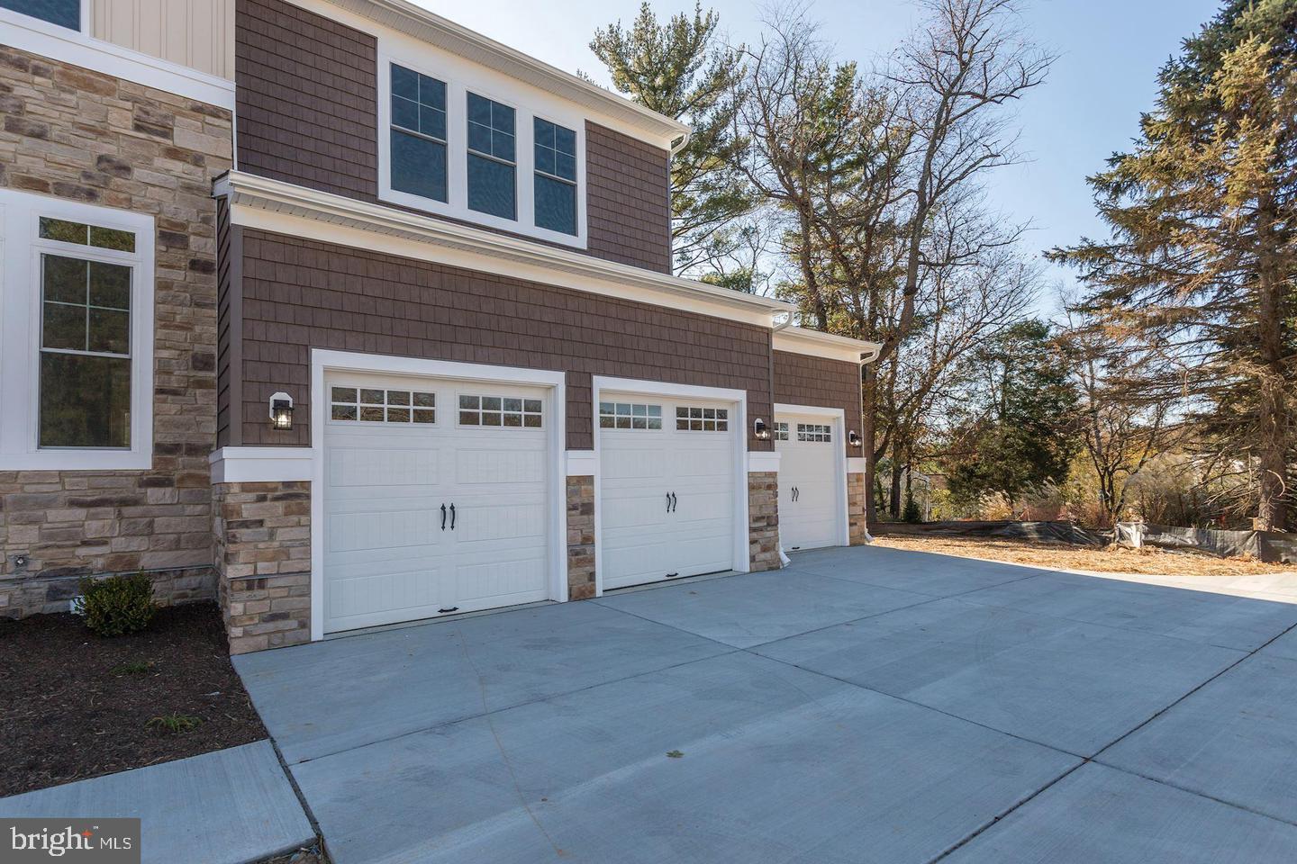 WALNUT RIDGE - Residential