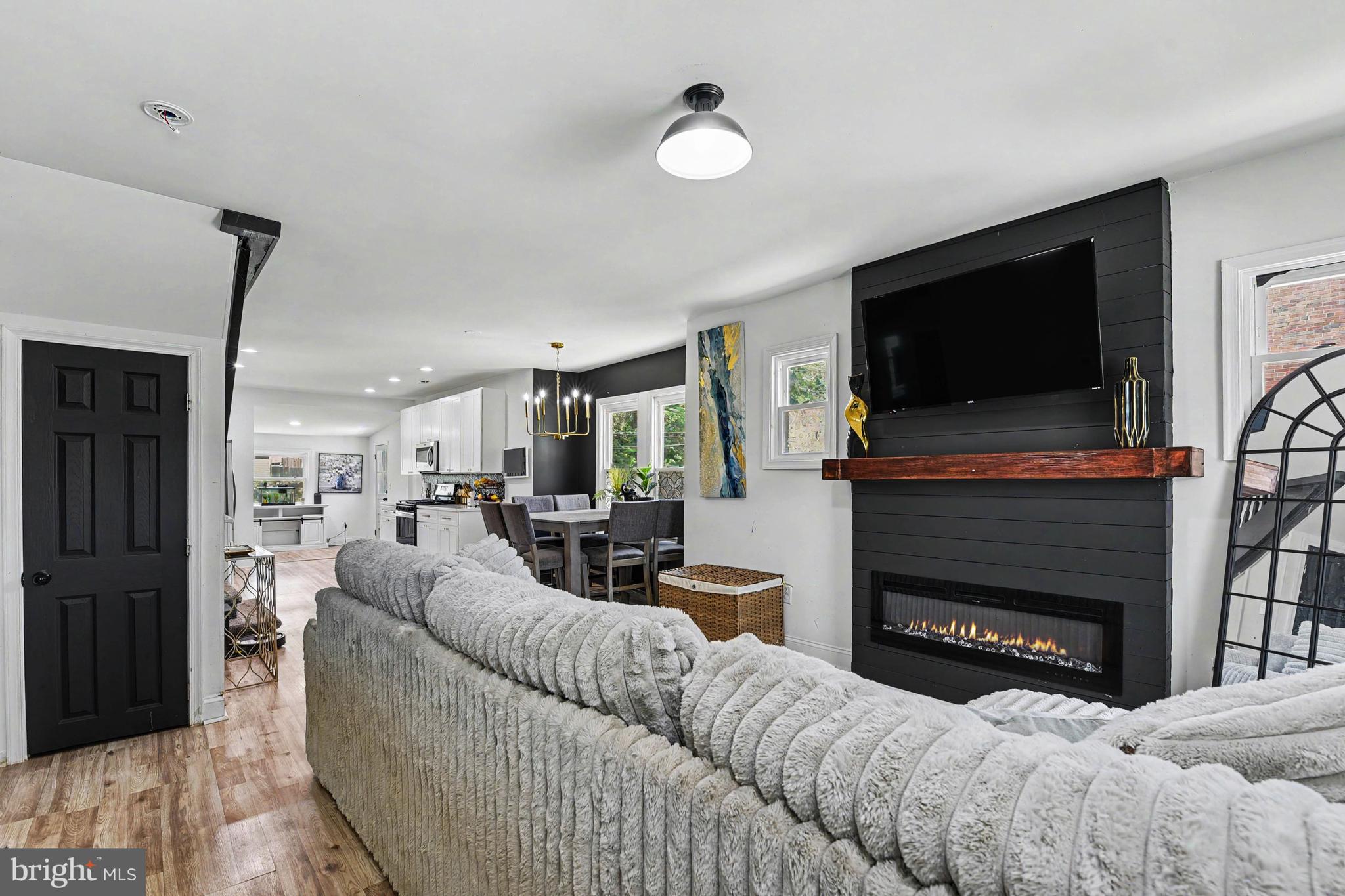 MOUNT WASHINGTON - Residential