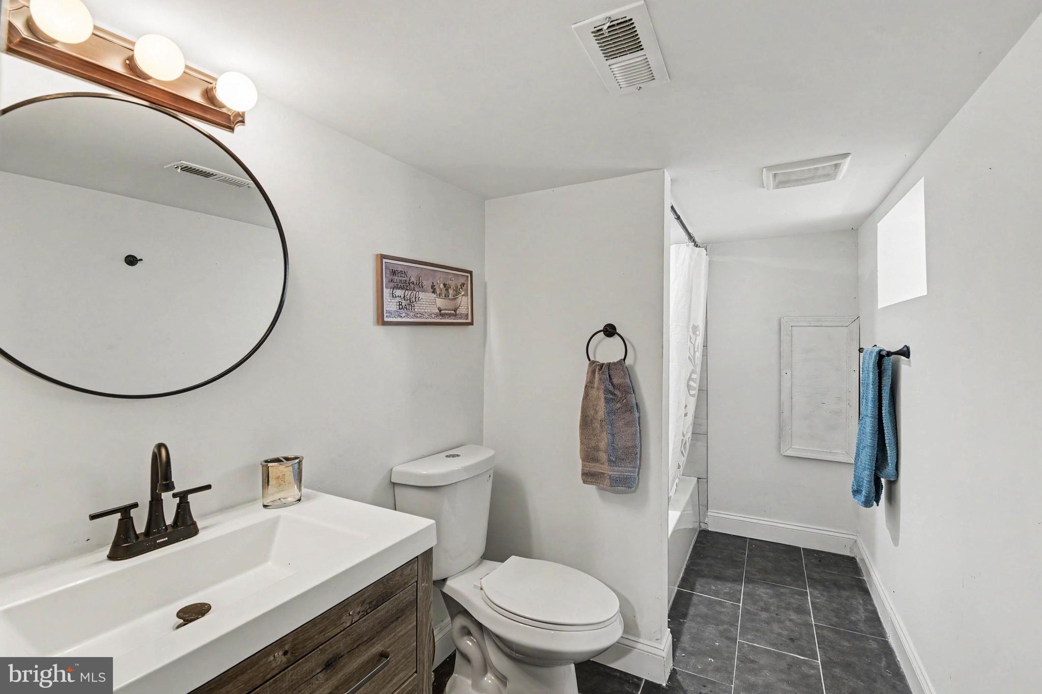 MOUNT WASHINGTON - Residential