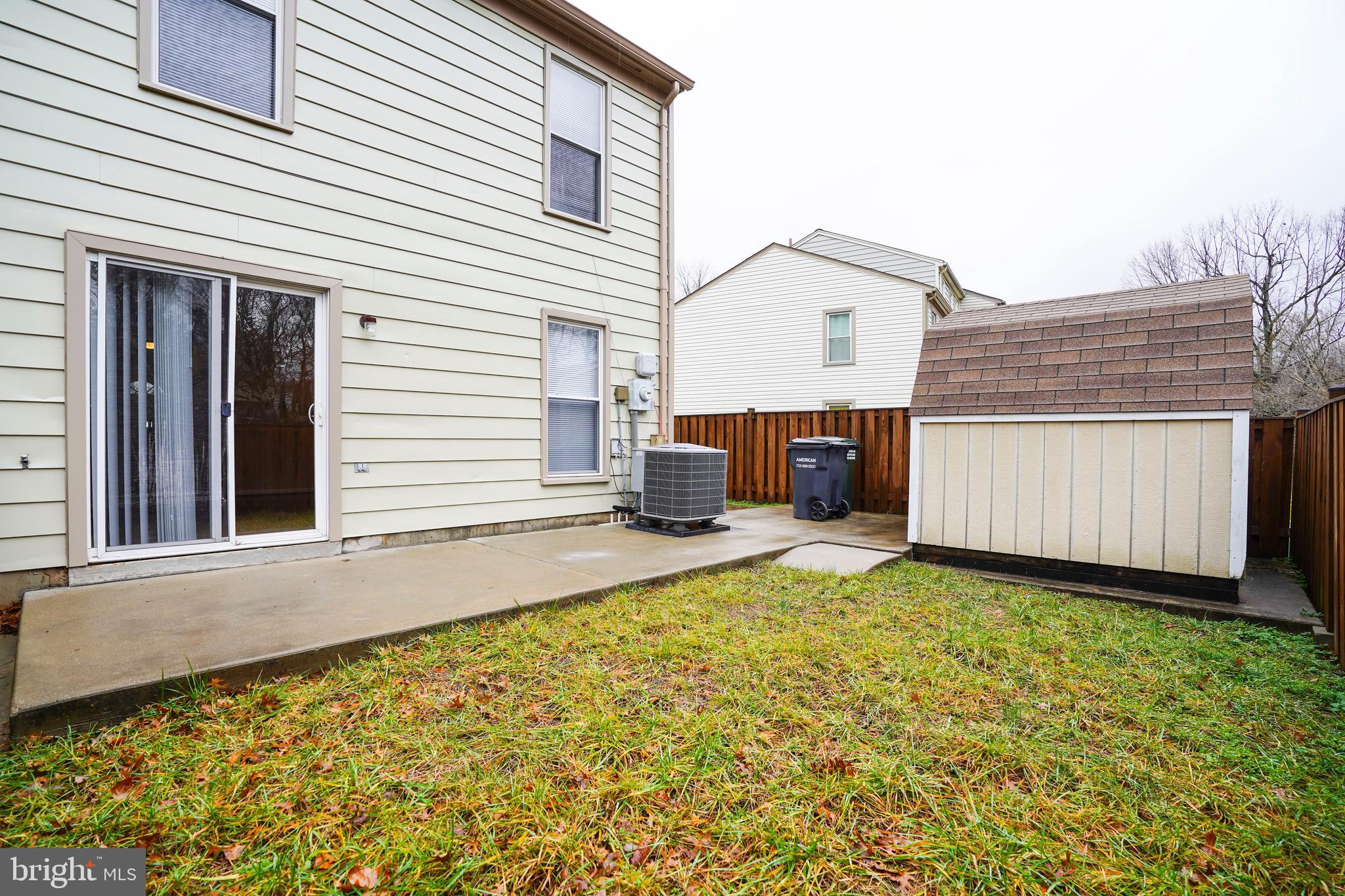 STONINGTON - Residential