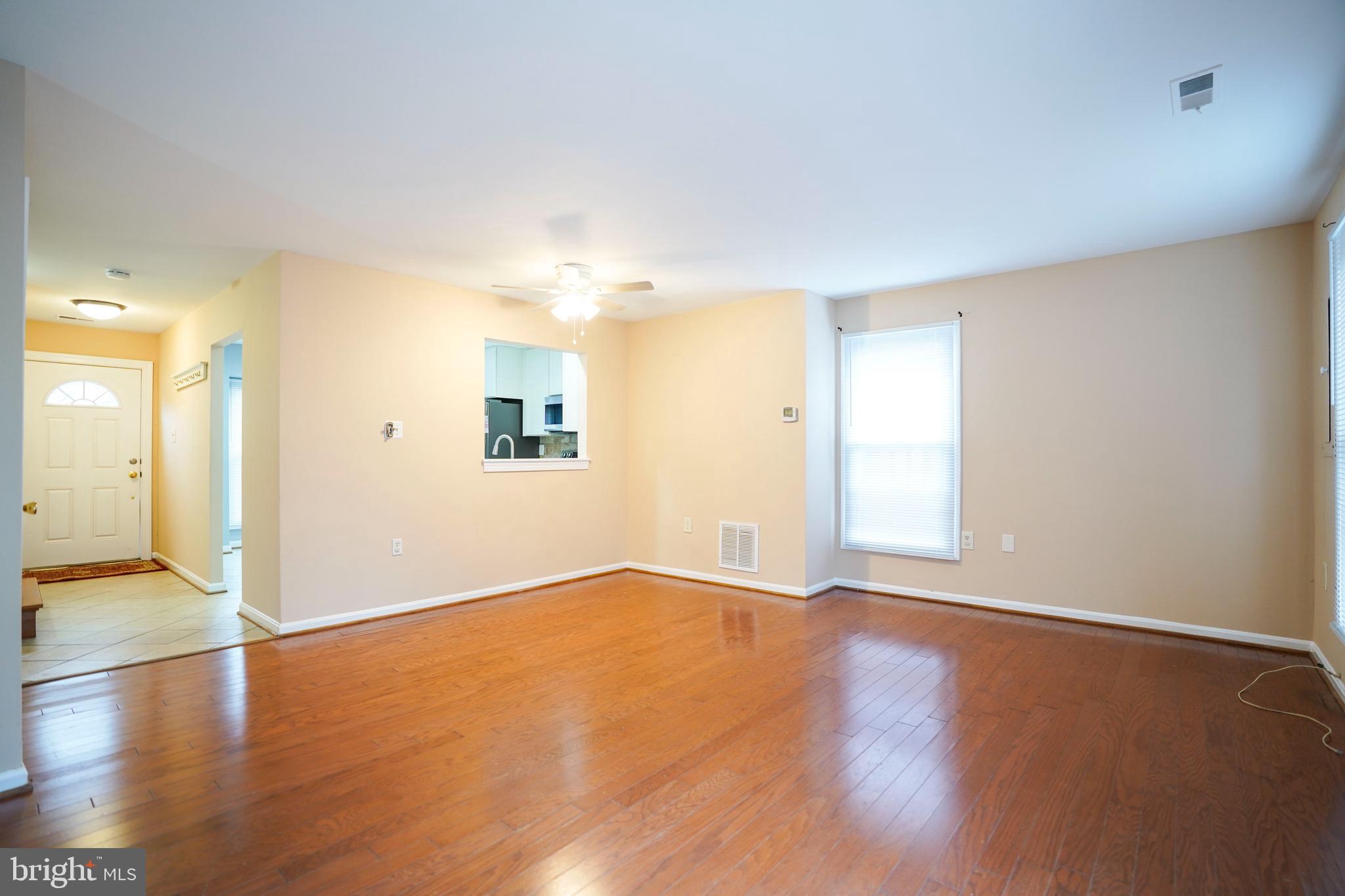 STONINGTON - Residential