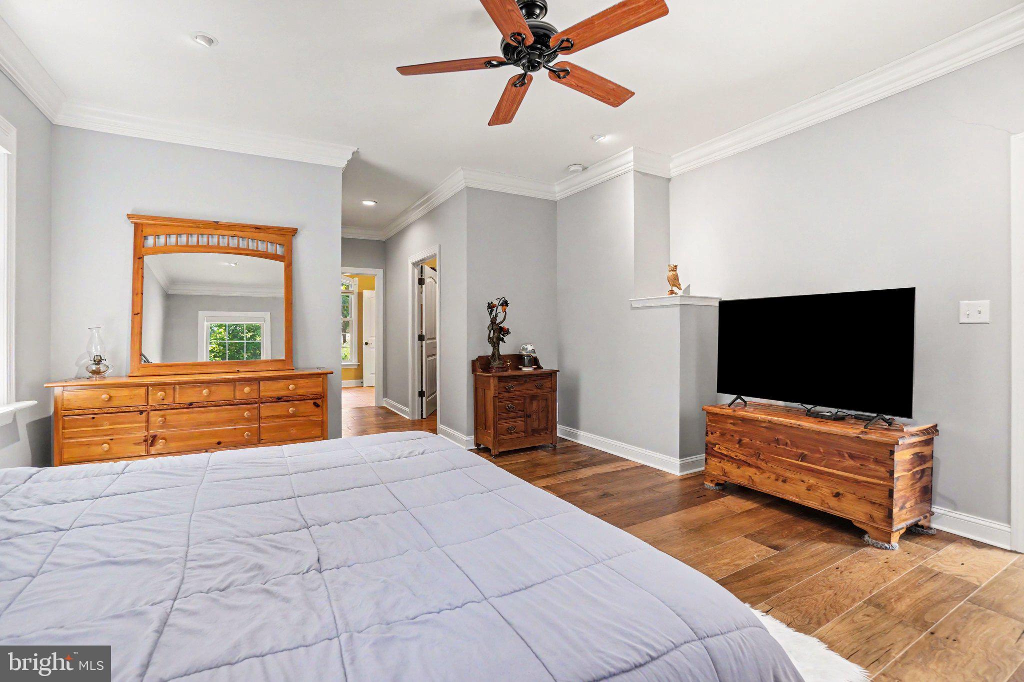 MOUNTAINDALE - Residential