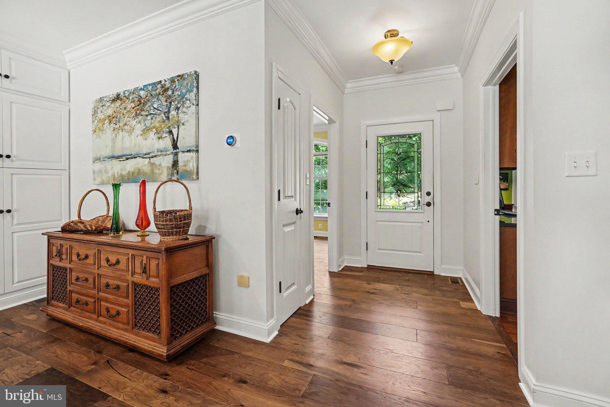 MOUNTAINDALE - Residential