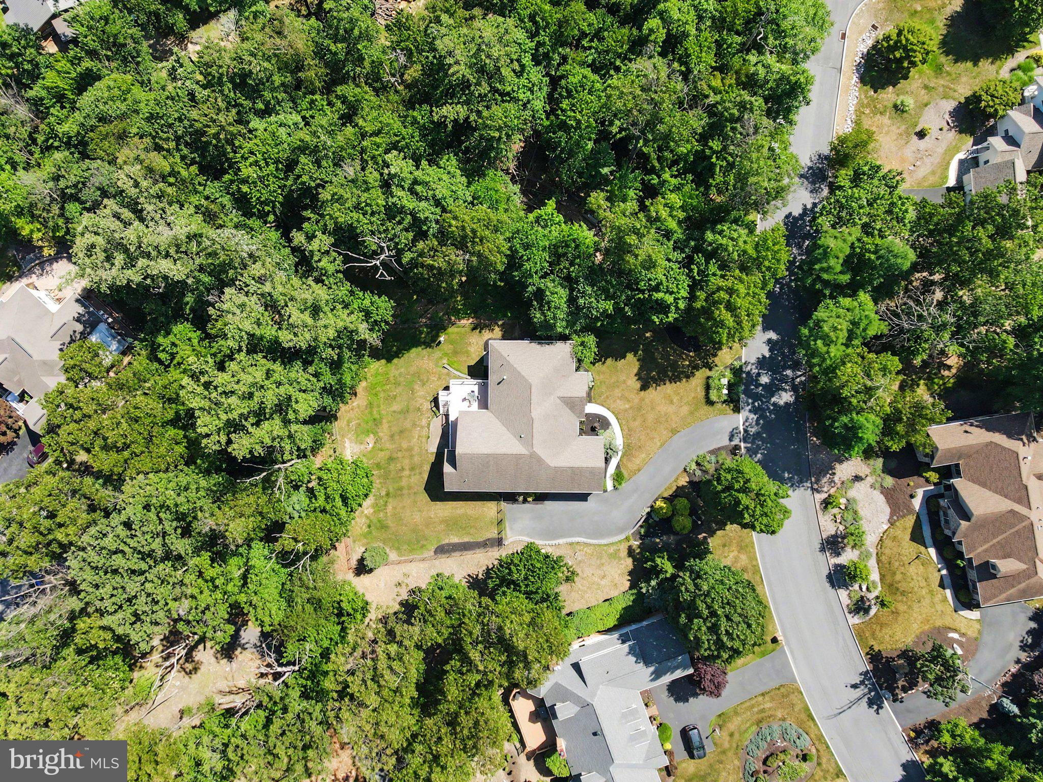 MOUNTAINDALE - Residential