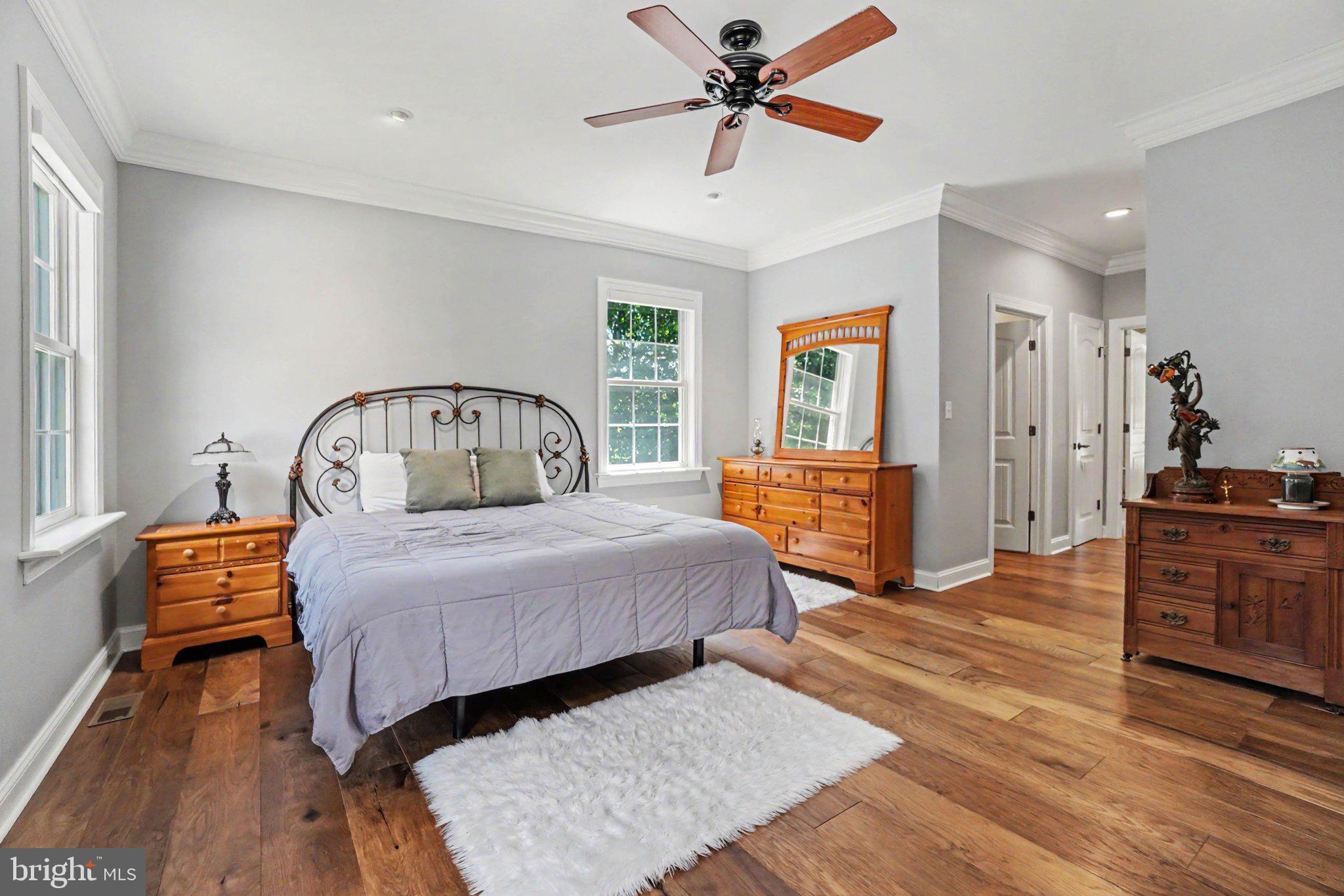 MOUNTAINDALE - Residential