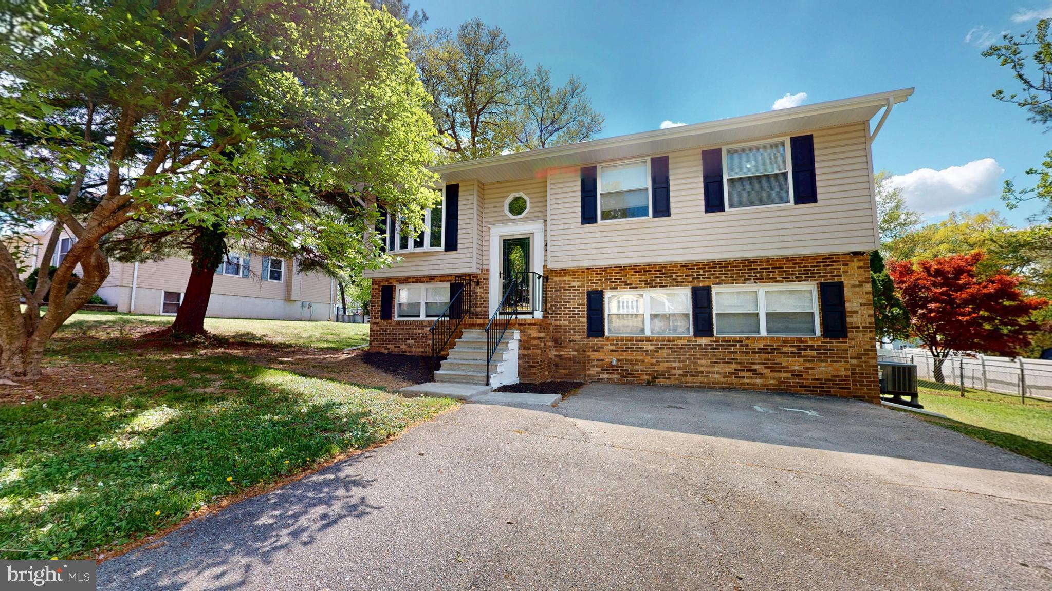 HALETHORPE TERRACE - Residential