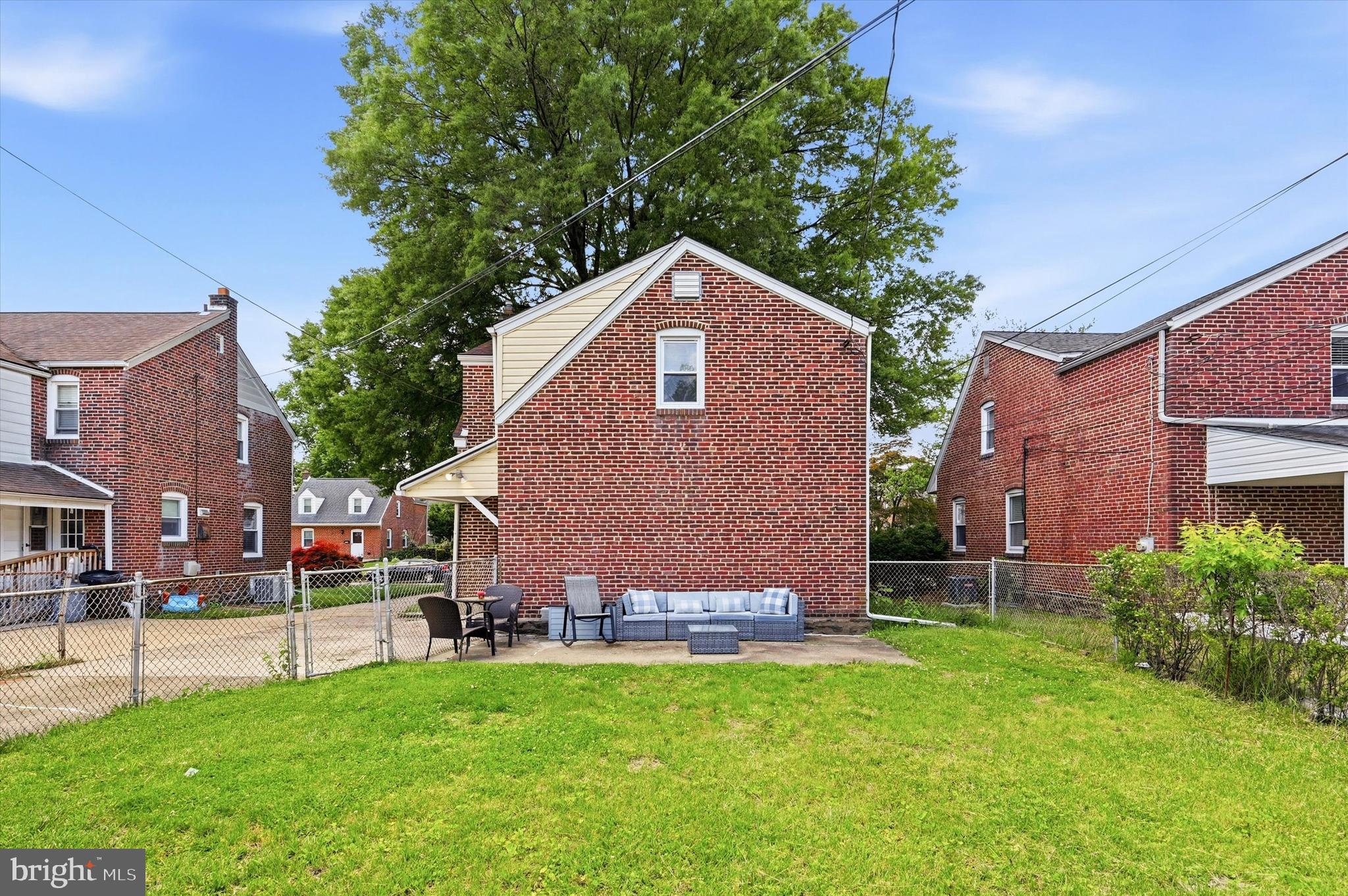 LEEDOM ESTS - Residential