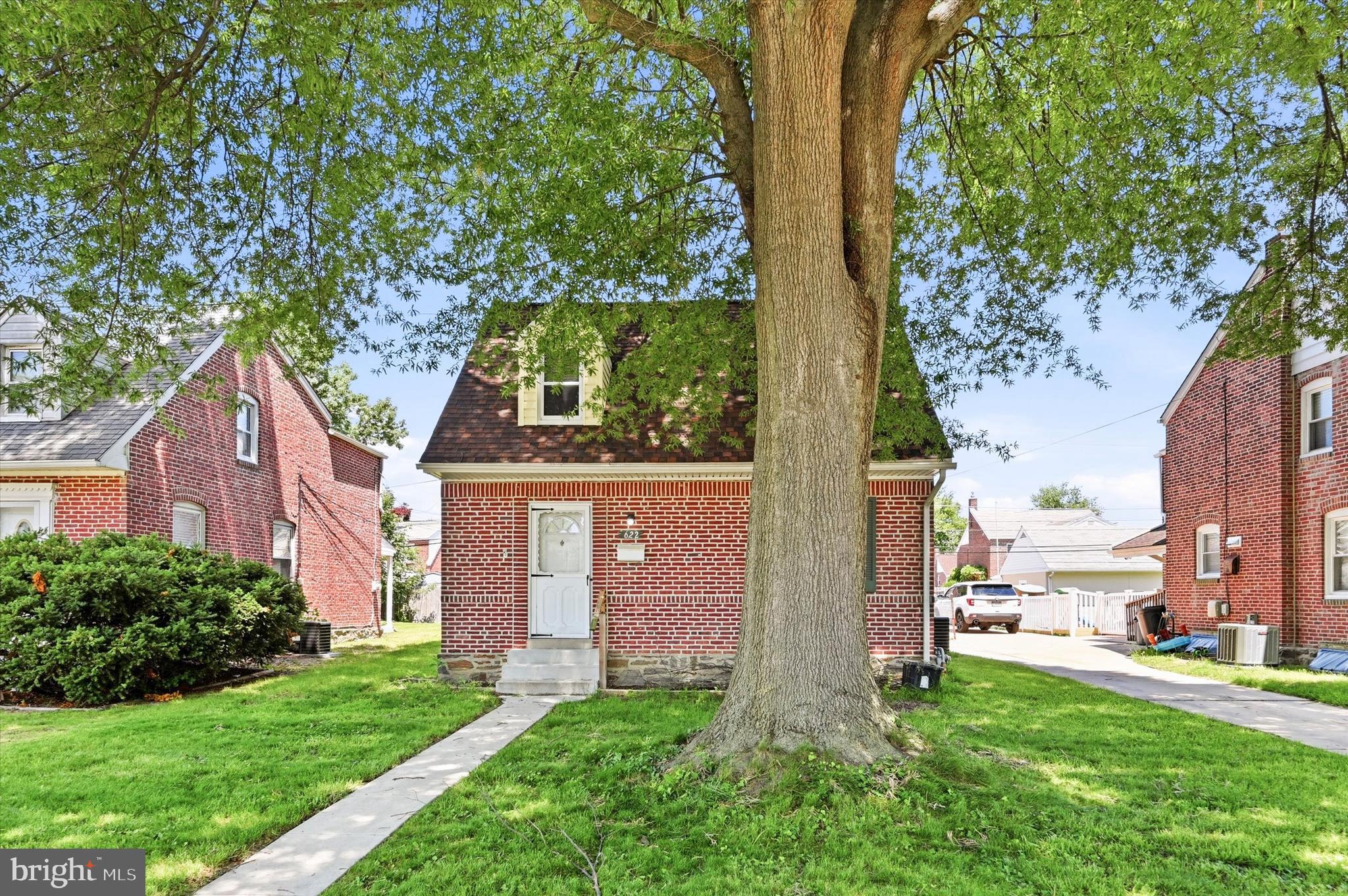 LEEDOM ESTS - Residential