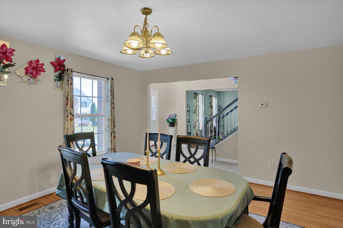 SUNNYSIDE - Residential