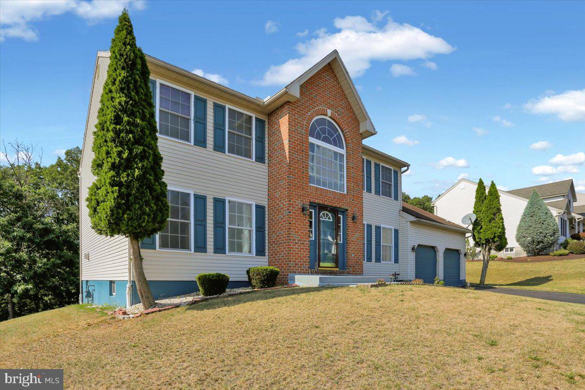 SUNNYSIDE - Residential