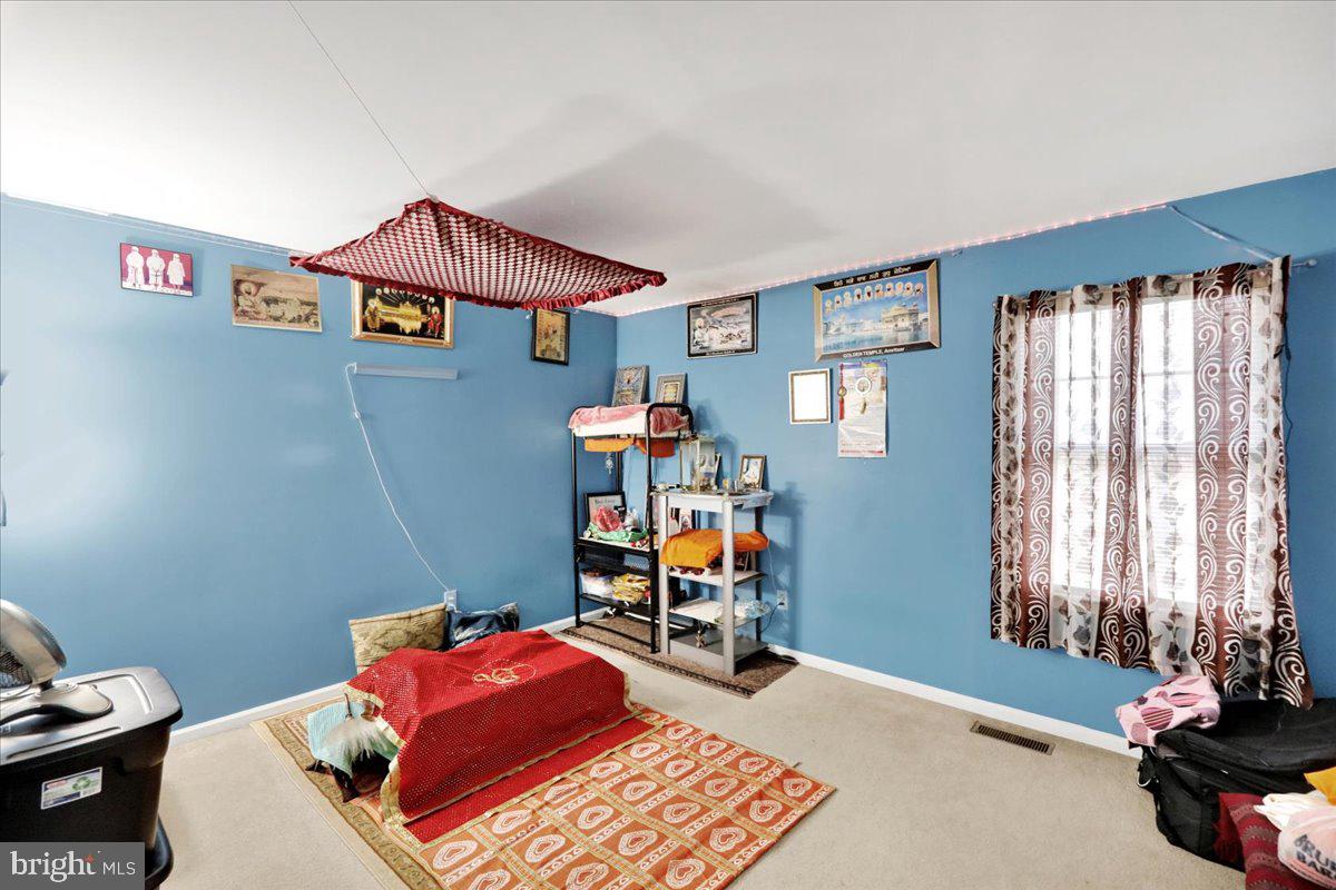 SUNNYSIDE - Residential