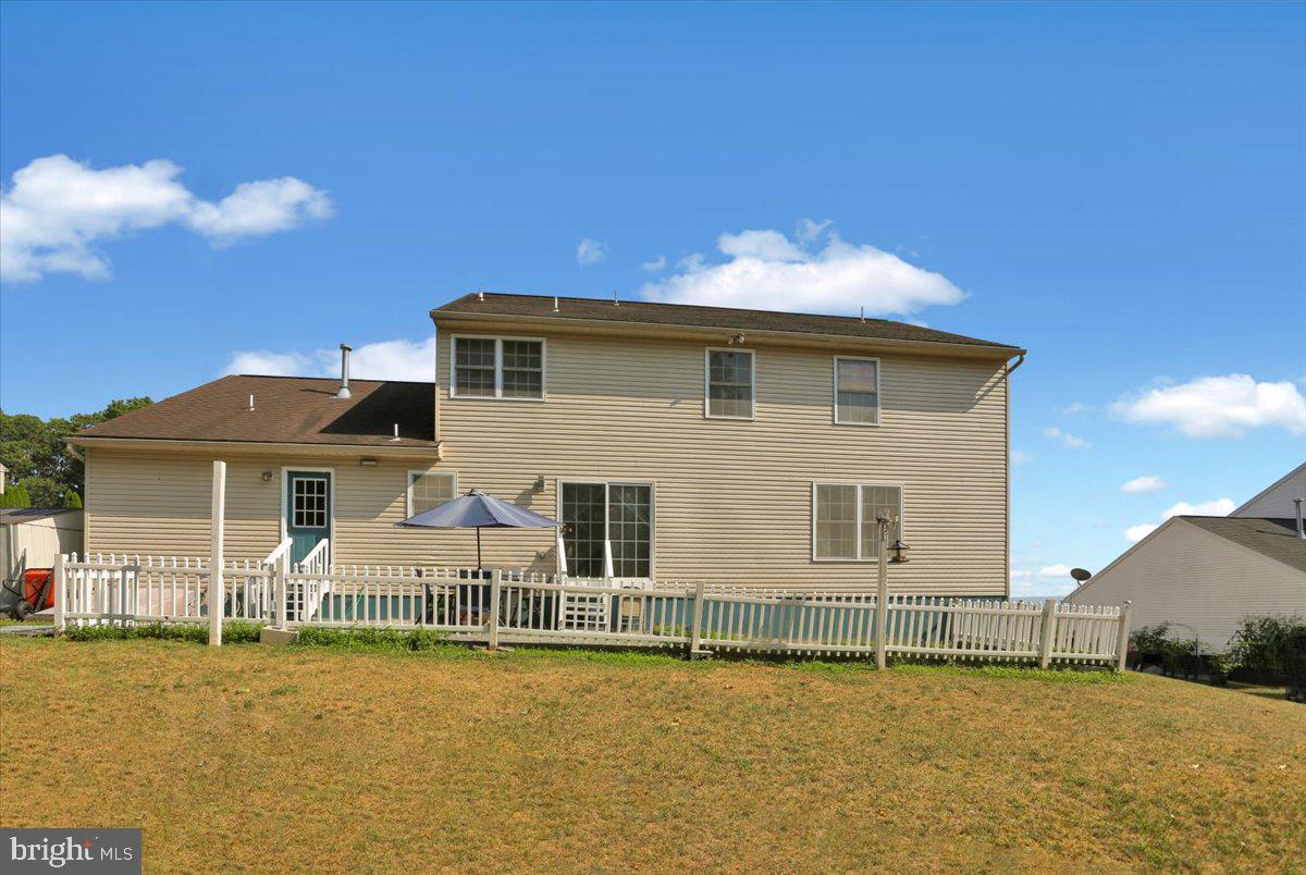 SUNNYSIDE - Residential