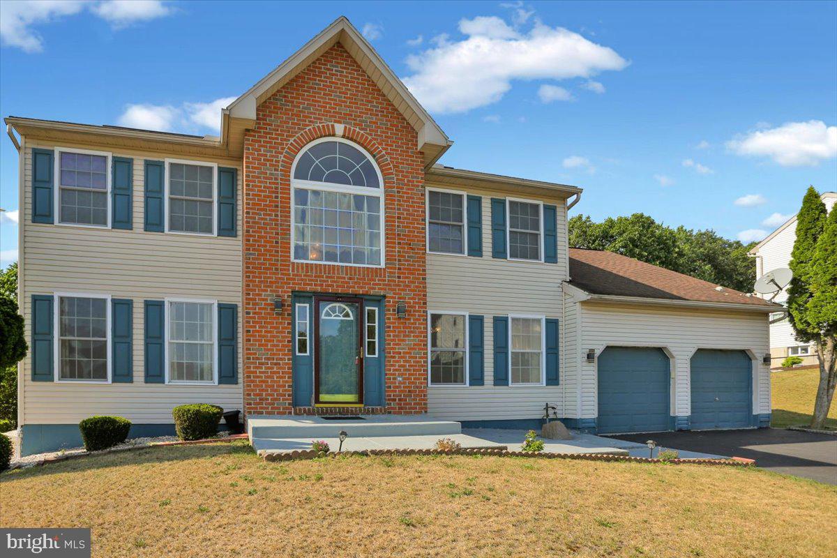 SUNNYSIDE - Residential