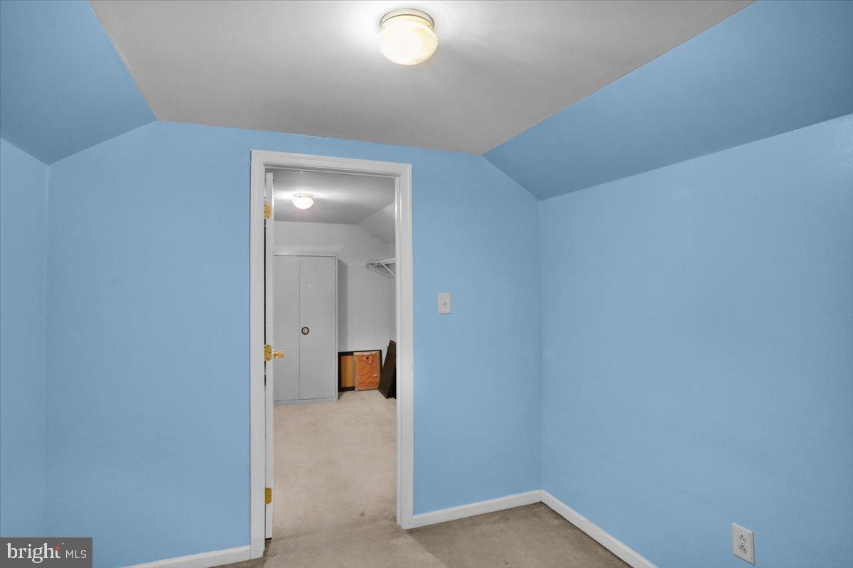 SUNNYSIDE - Residential