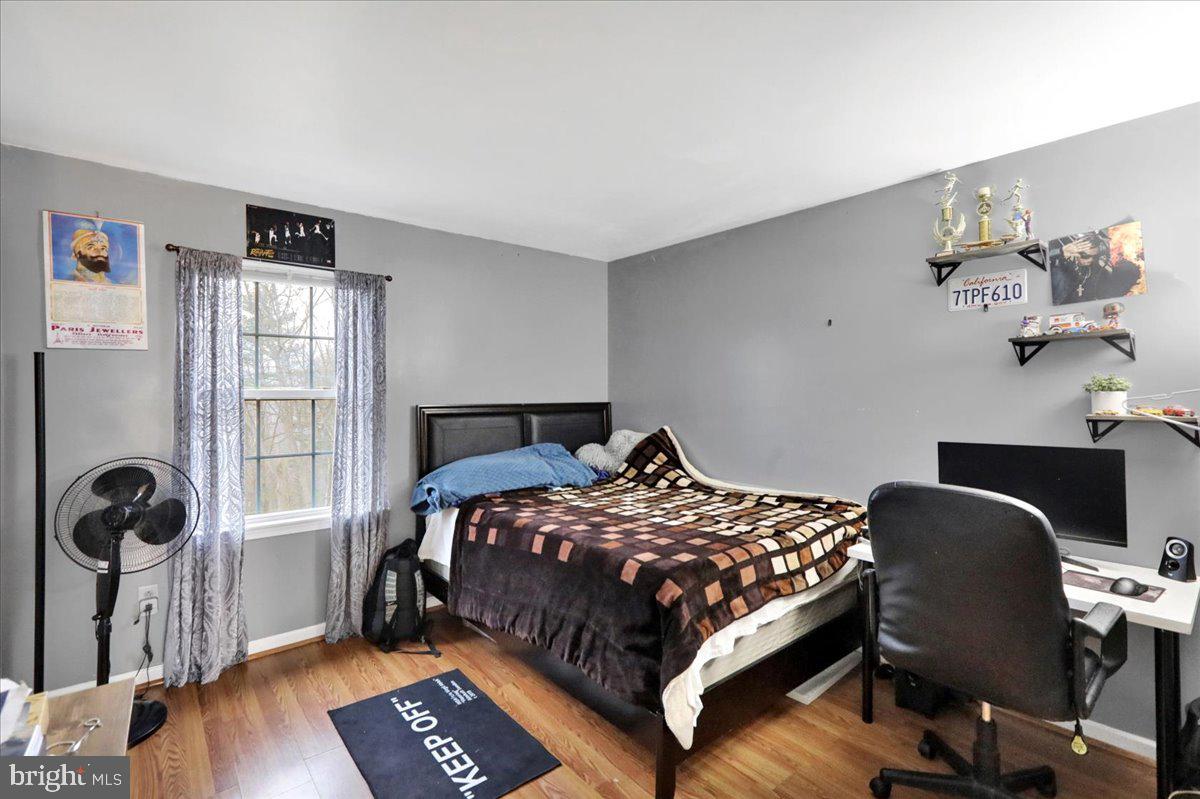 SUNNYSIDE - Residential