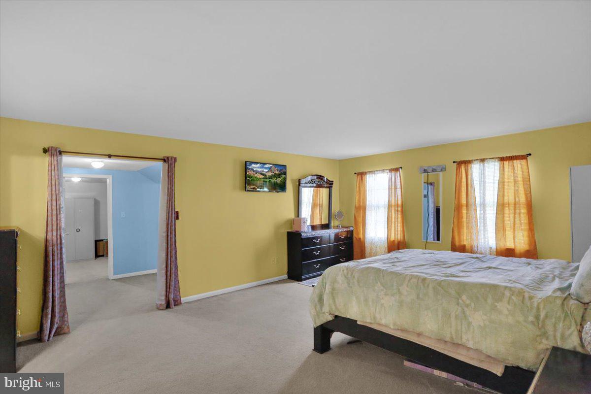 SUNNYSIDE - Residential