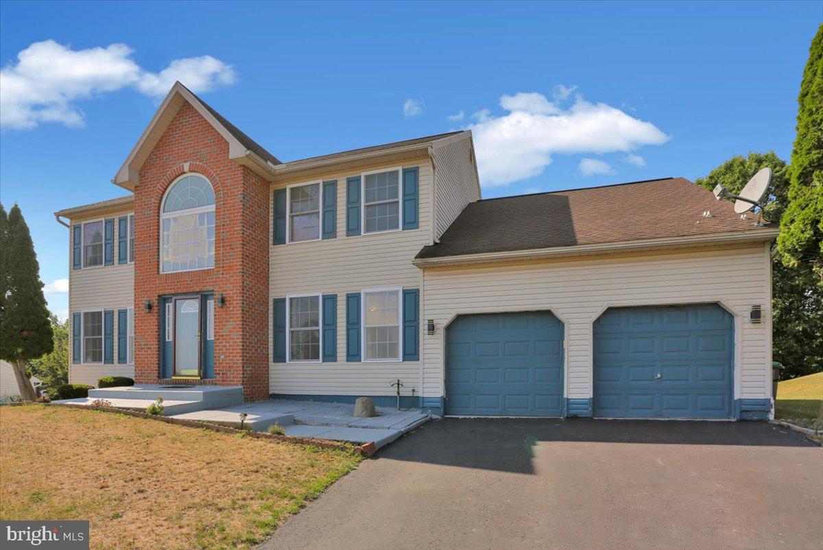 Welcome to your possible new home. Located in the Sunnyside development. This beautiful 4 bedroom, 2.5 bathroom home. Situated on a spacious .91 acre lot which offers the privacy and space you’ve been looking for. The main floor features an oversized living spaces including a dining room, family room with fireplace, and a large kitchen and breakfast area. There is also a second kitchen in the in the garage. Upstairs are the 4 bedrooms which include a primary bedroom with ensuite bath and walk in closet. The lower level features  a partially finished basement. All that awaits are your finishing touches to make it your own. Schedule your showing today!!