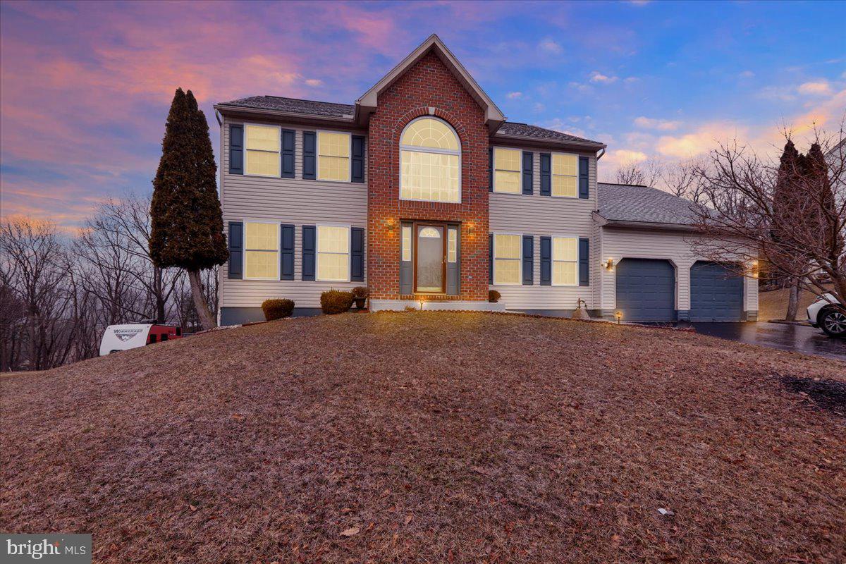 SUNNYSIDE - Residential