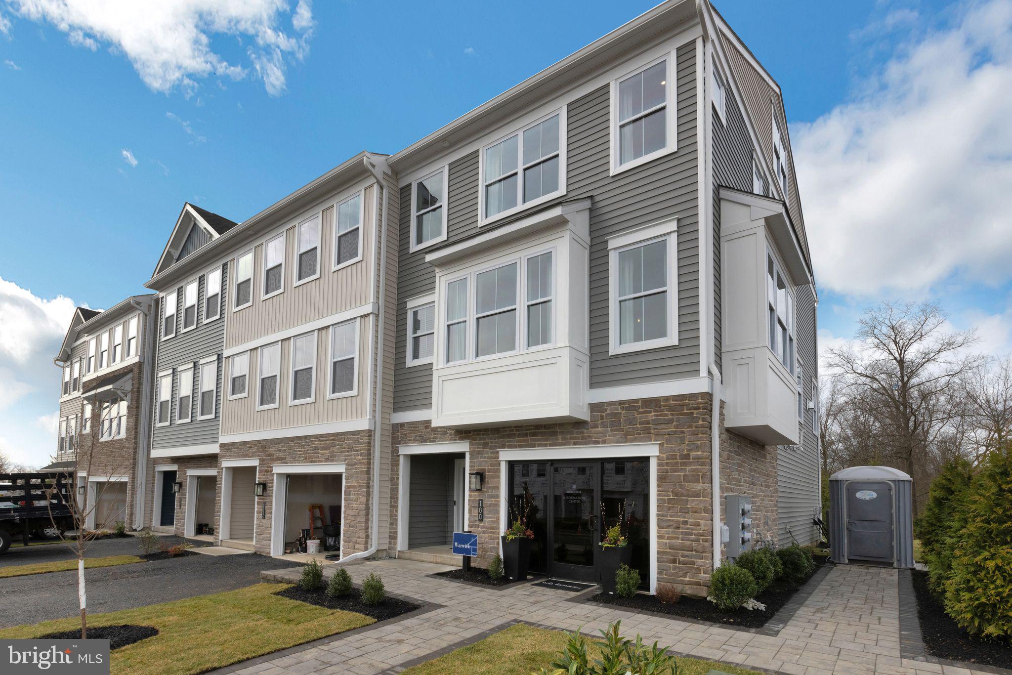 WESTVIEW SQUARE - Residential