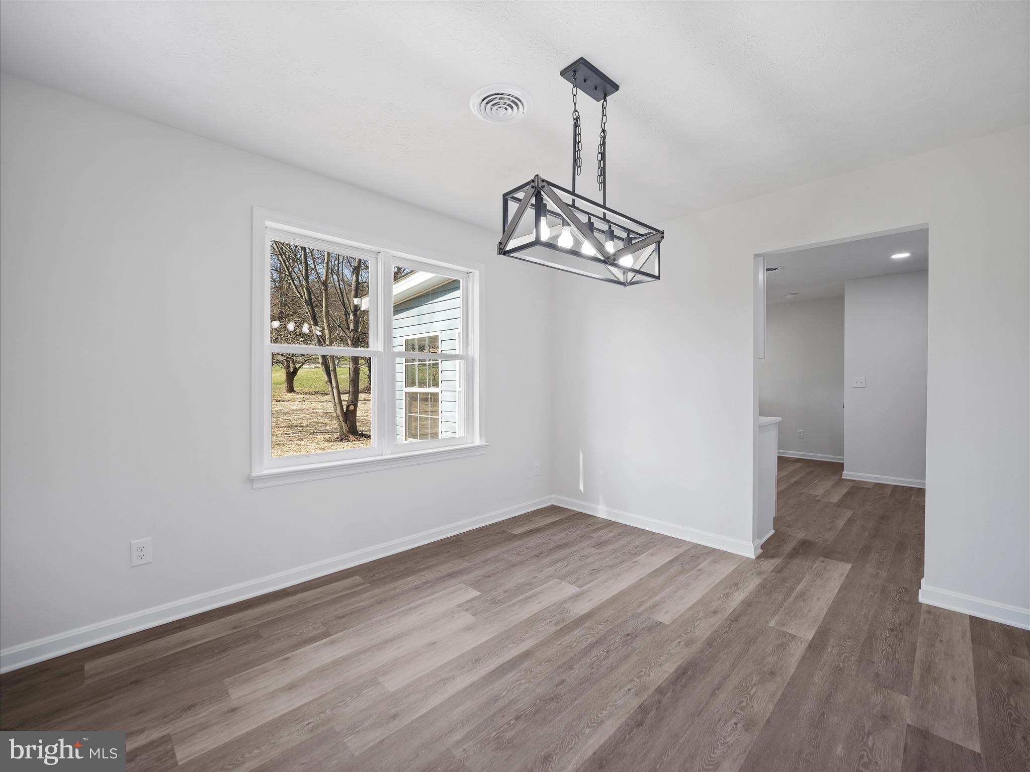 FORT HILL FARMS - Residential