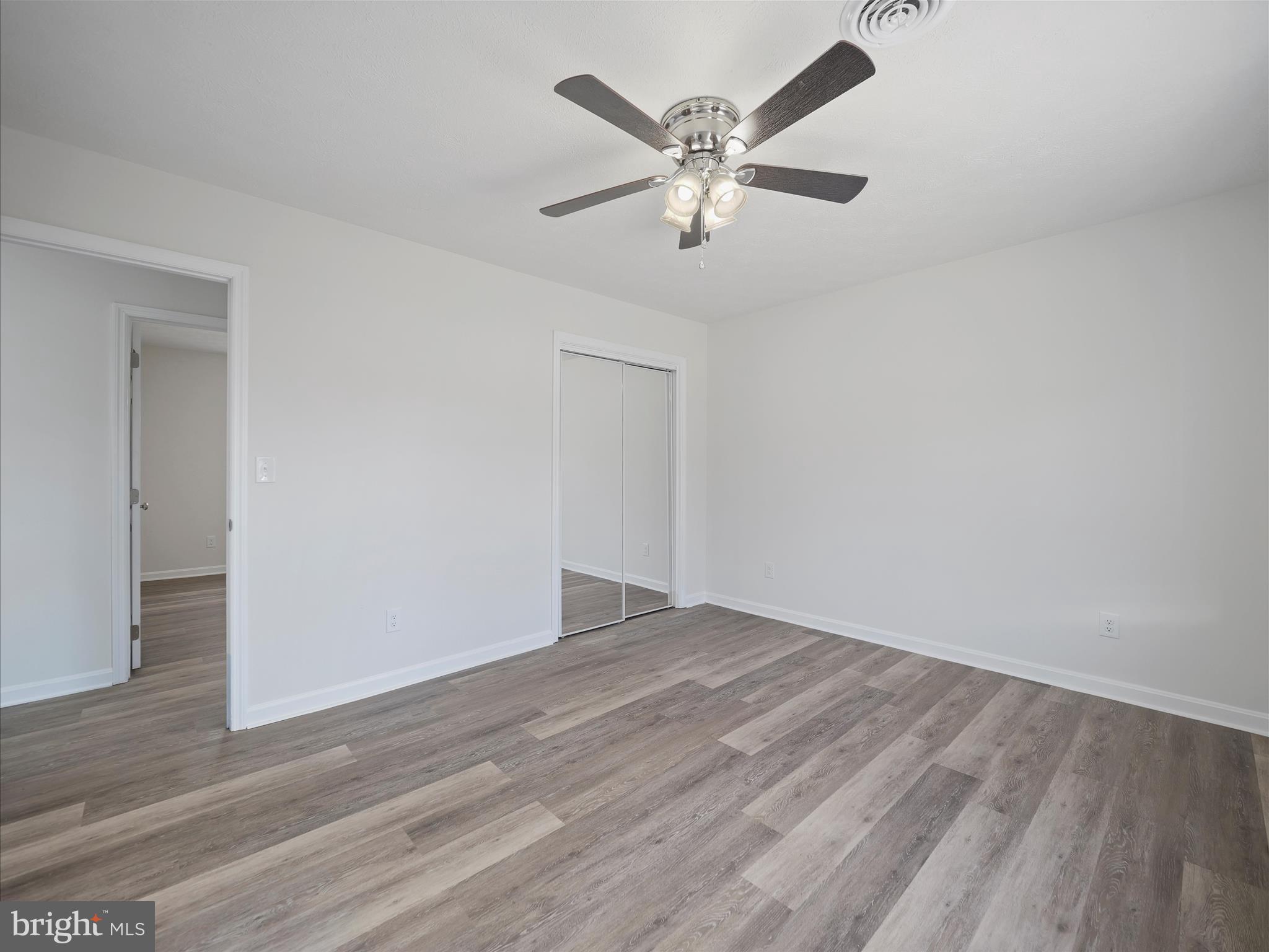 FORT HILL FARMS - Residential