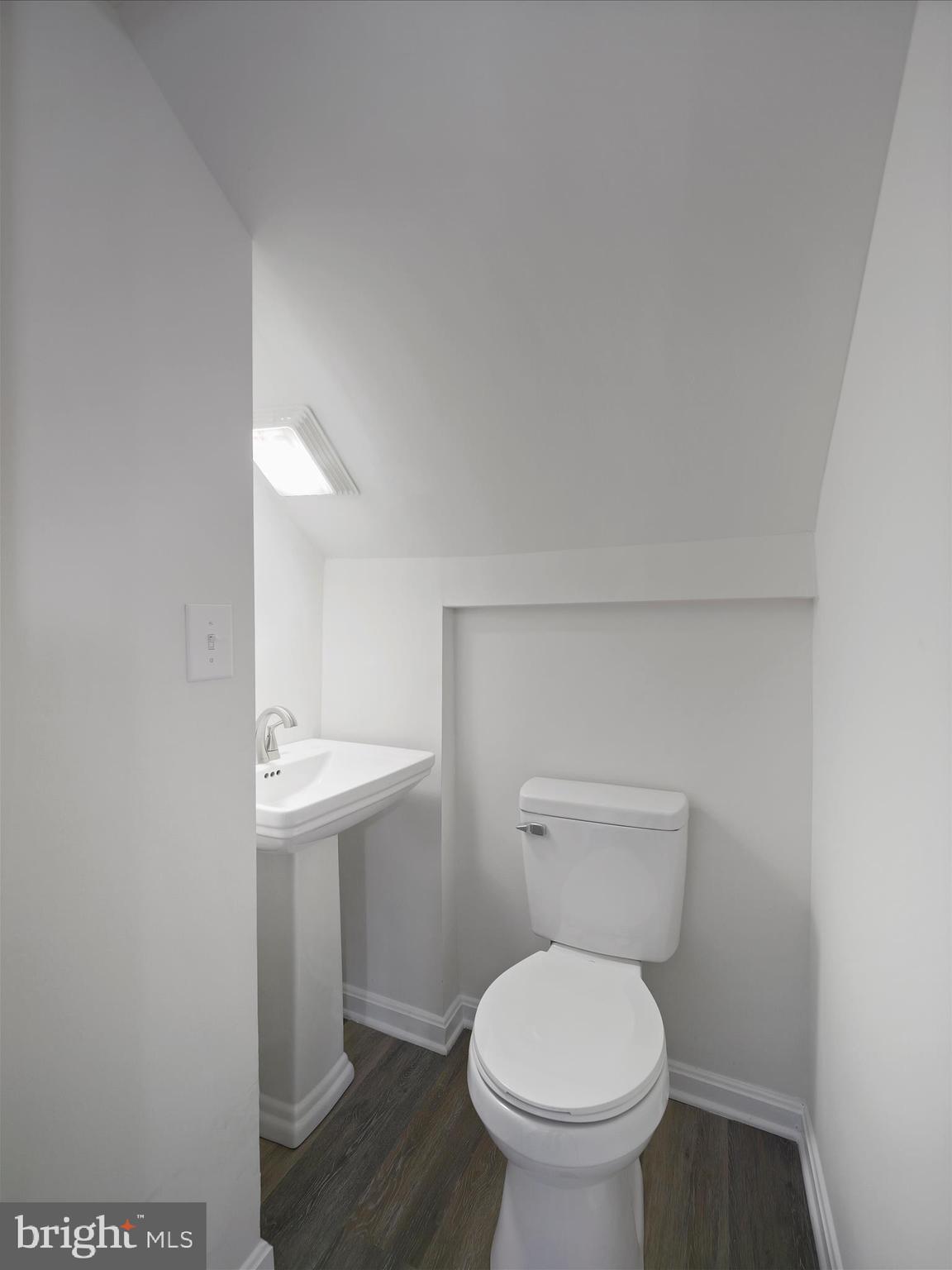 FORT HILL FARMS - Residential