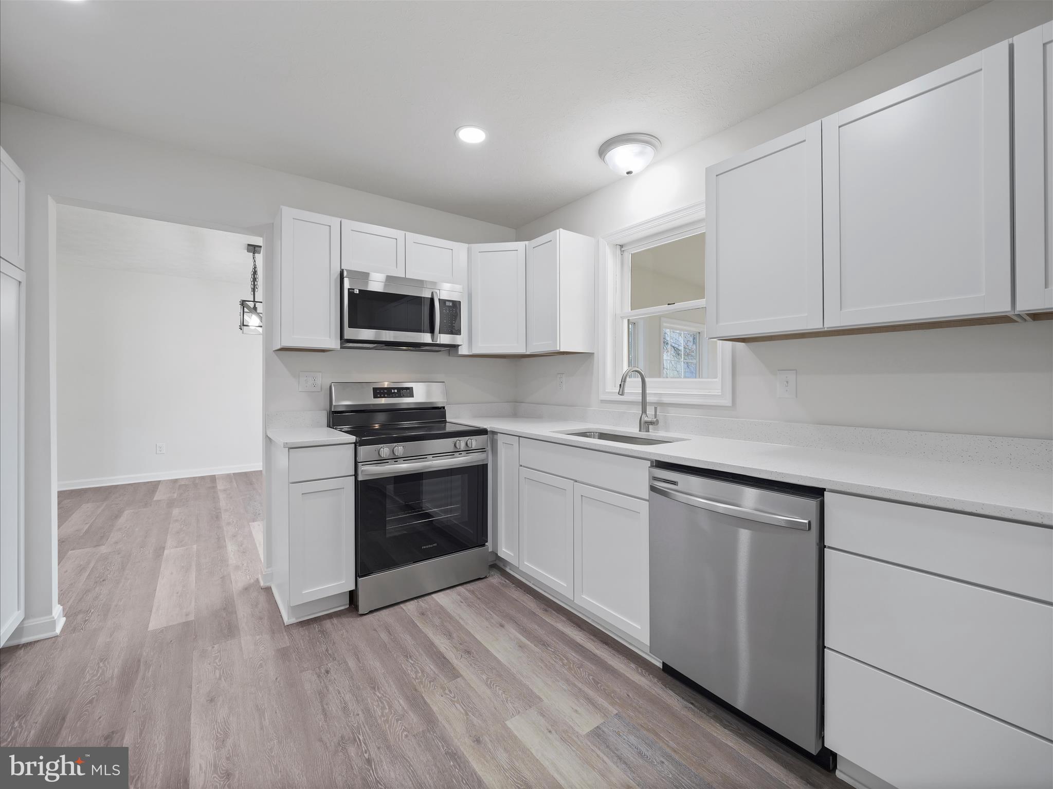 FORT HILL FARMS - Residential