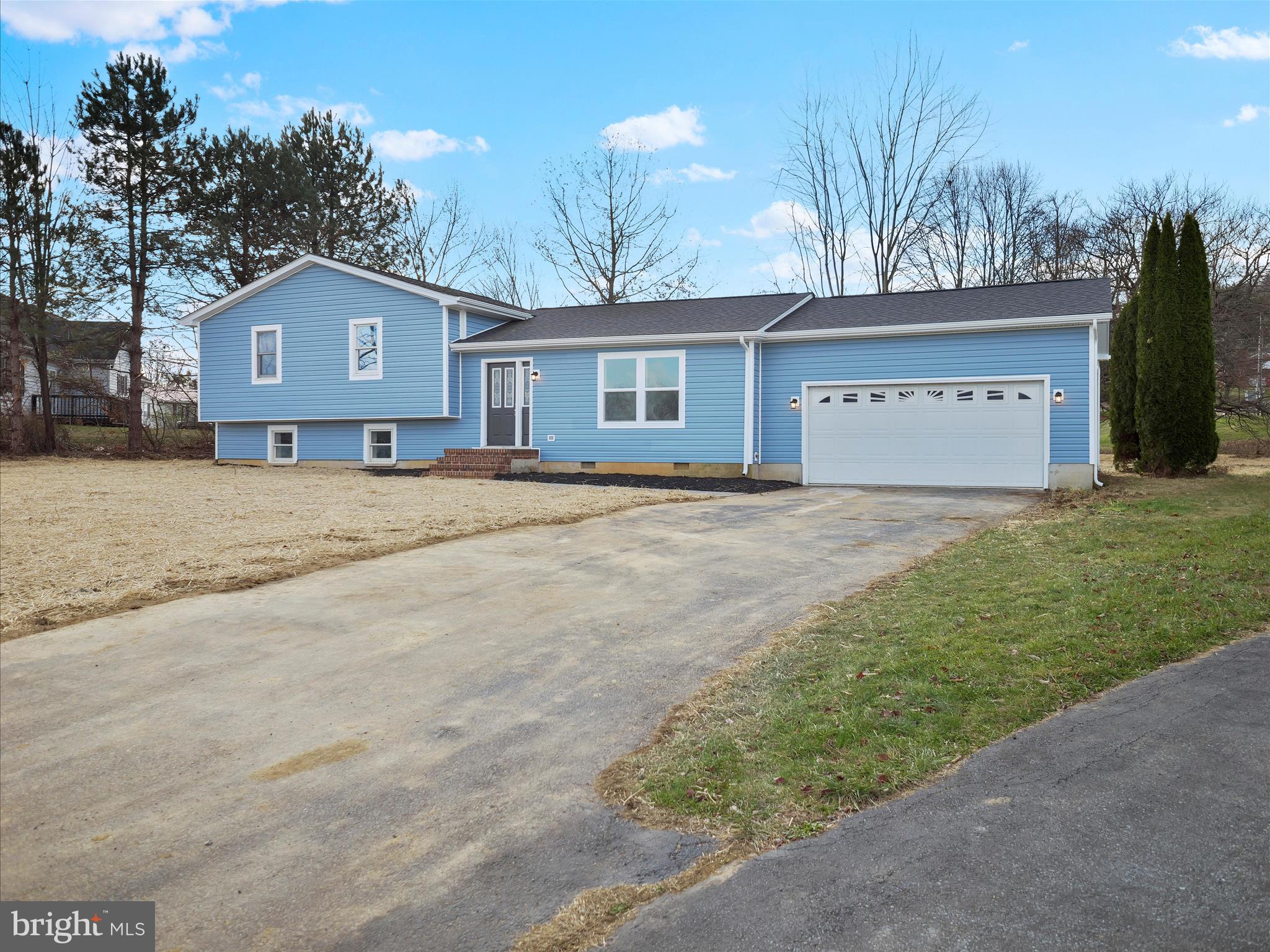 FORT HILL FARMS - Residential