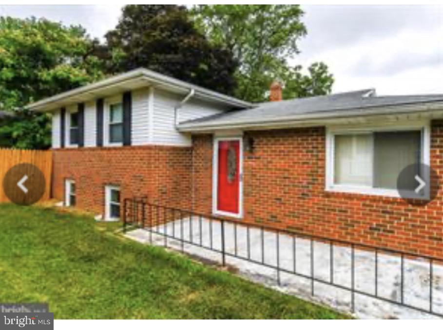 OAK COURT - Residential