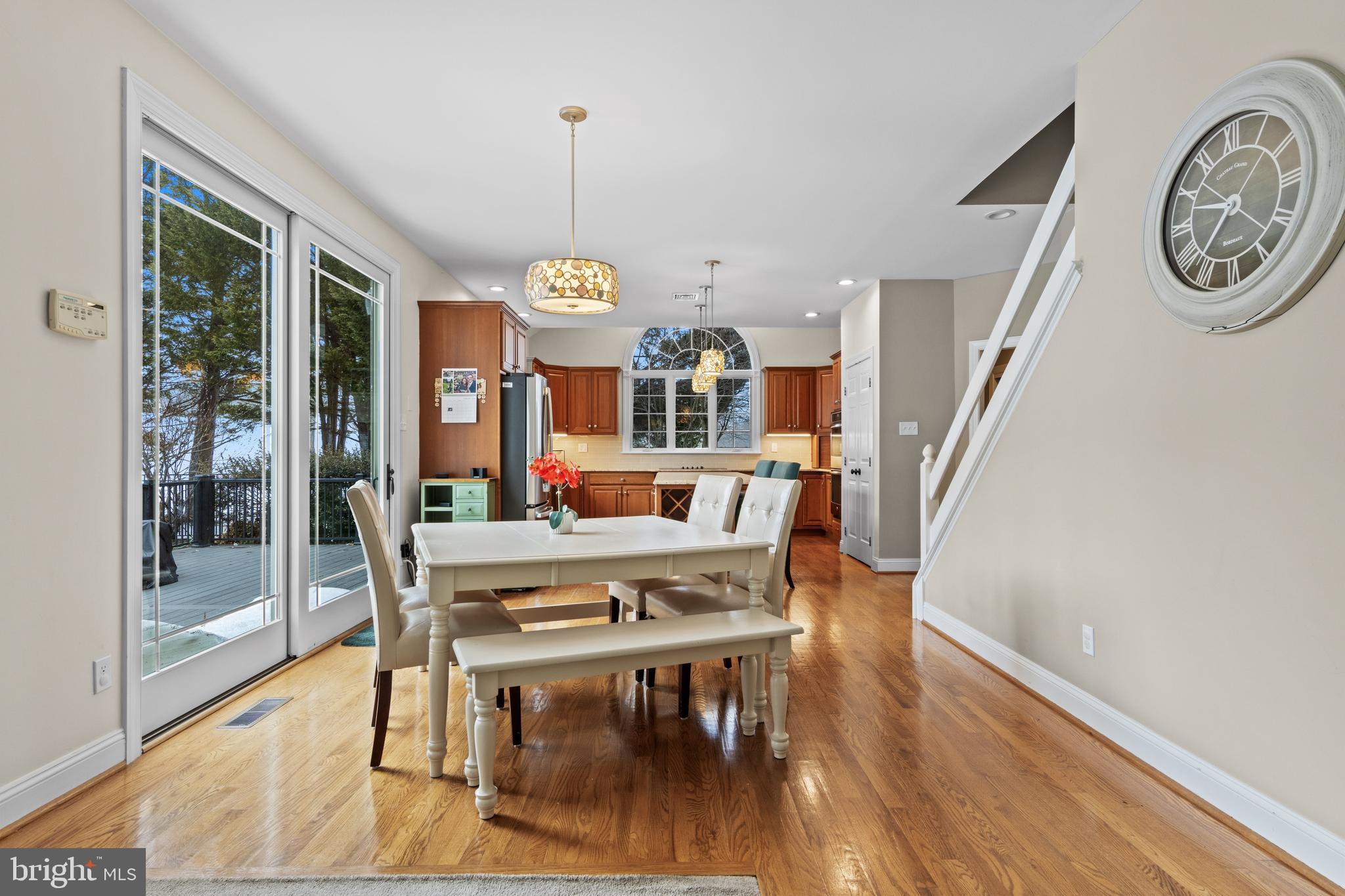 BAINBRIDGE - Residential