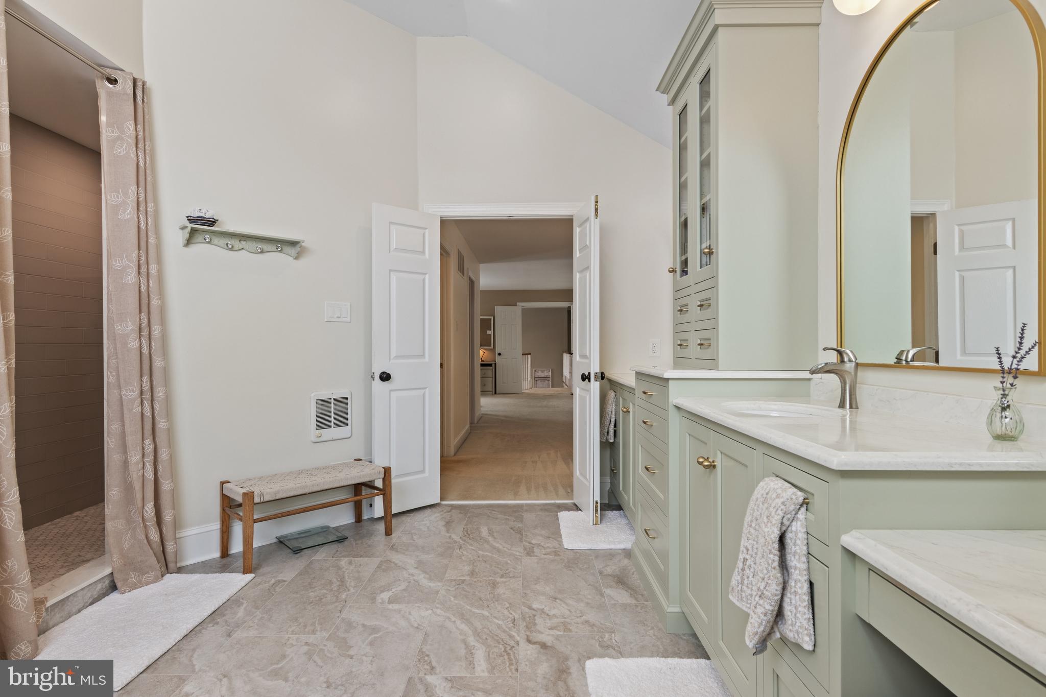 BAINBRIDGE - Residential