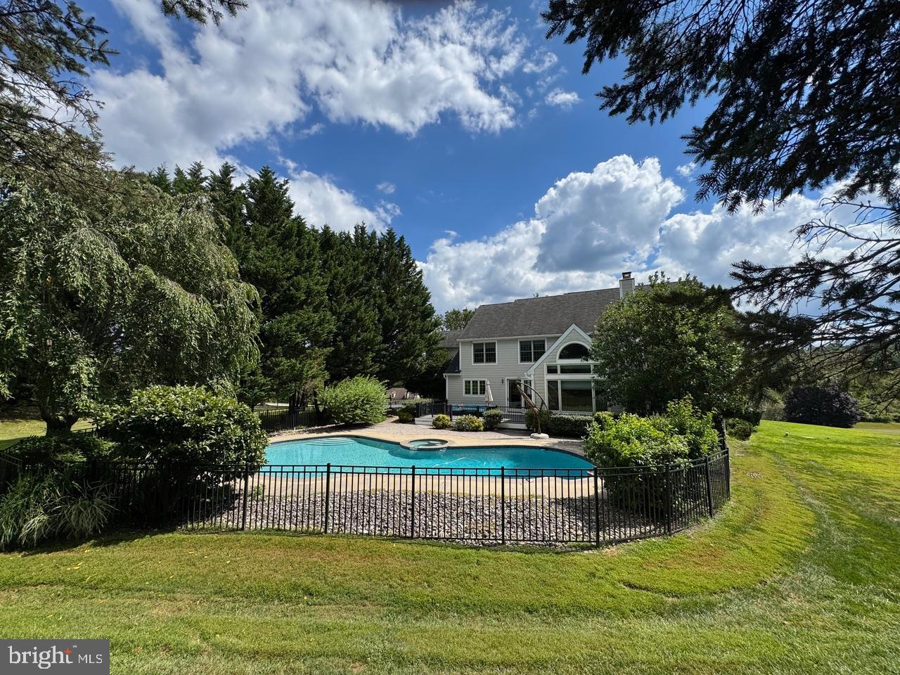 BAINBRIDGE - Residential