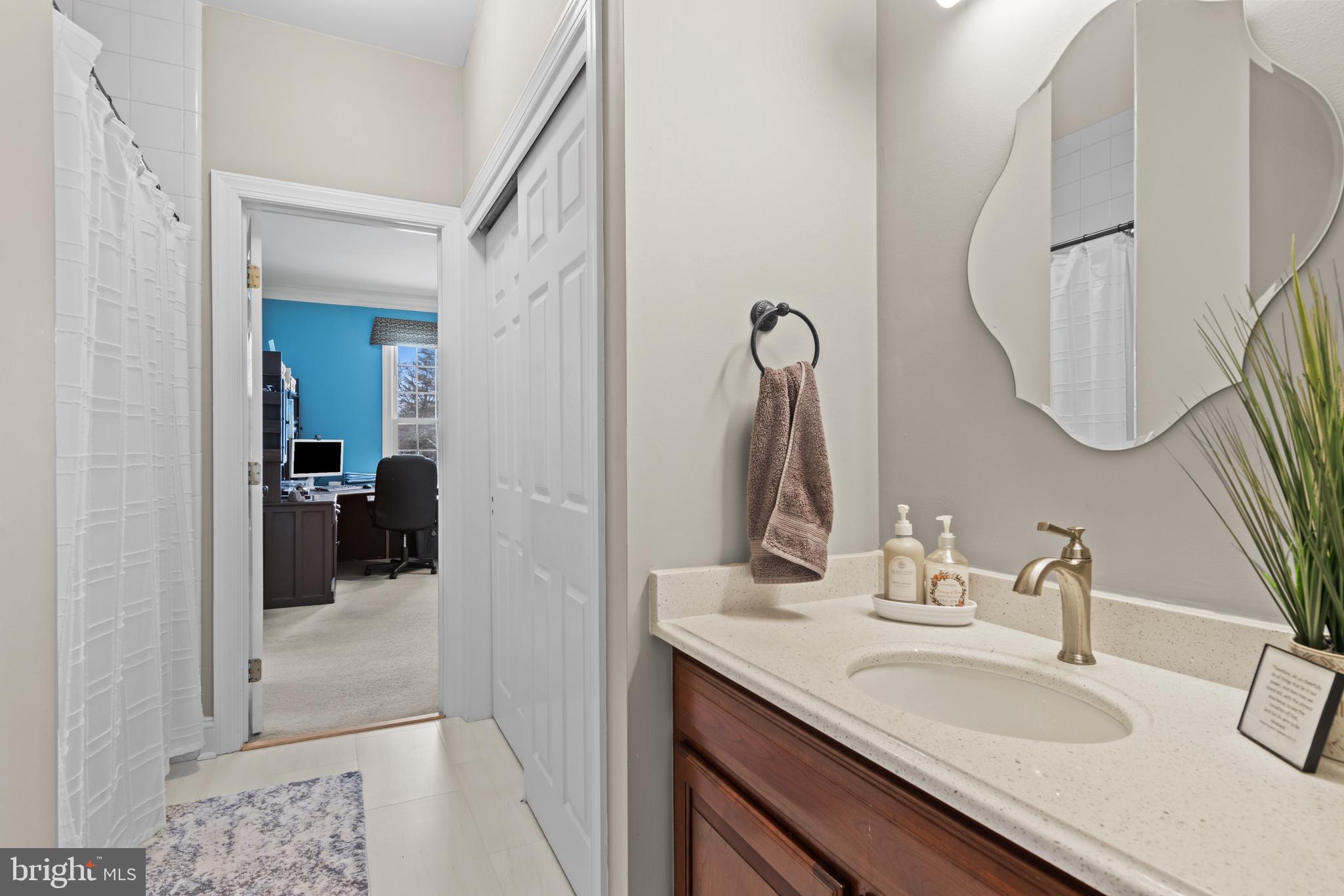 BAINBRIDGE - Residential