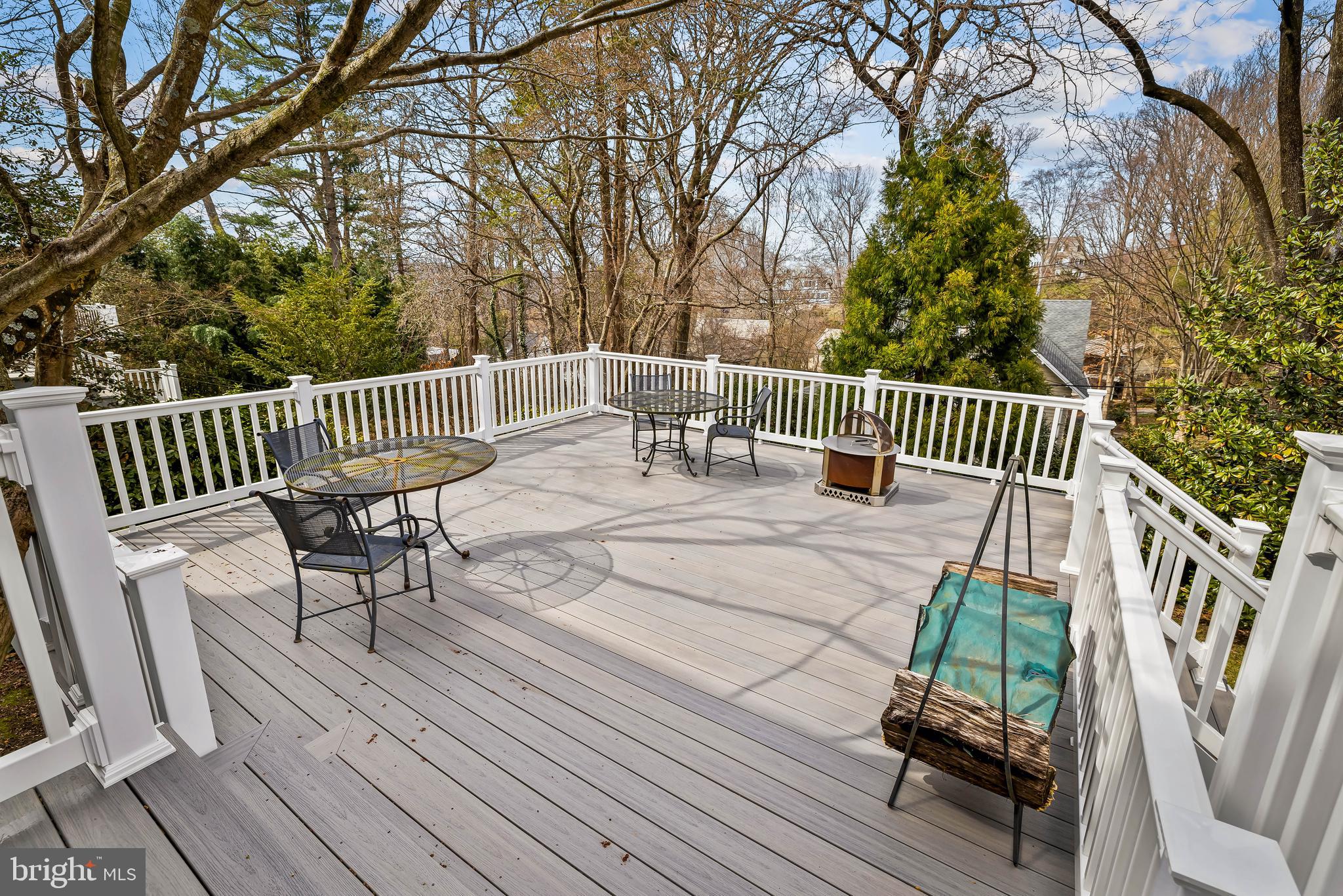 ROLAND PARK - Residential