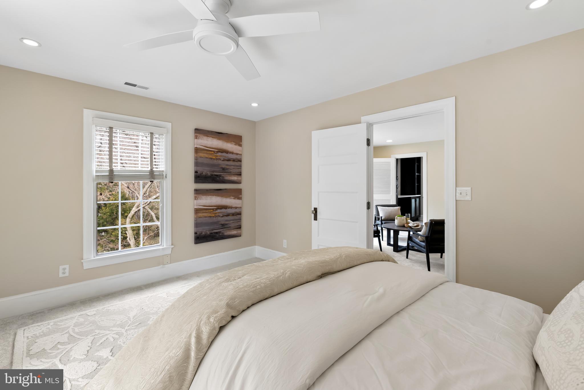 ROLAND PARK - Residential
