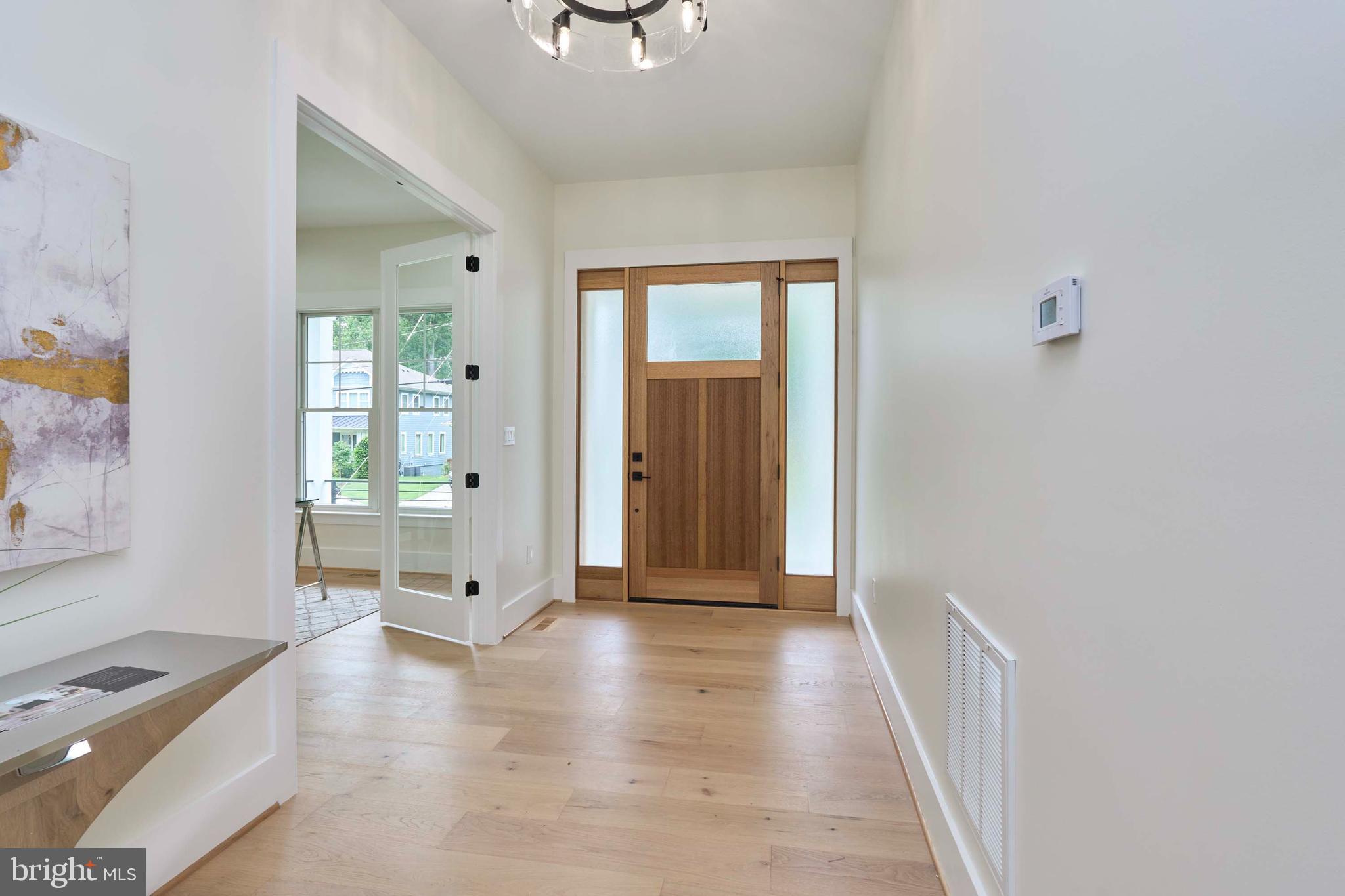 VIENNA WOODS - Residential