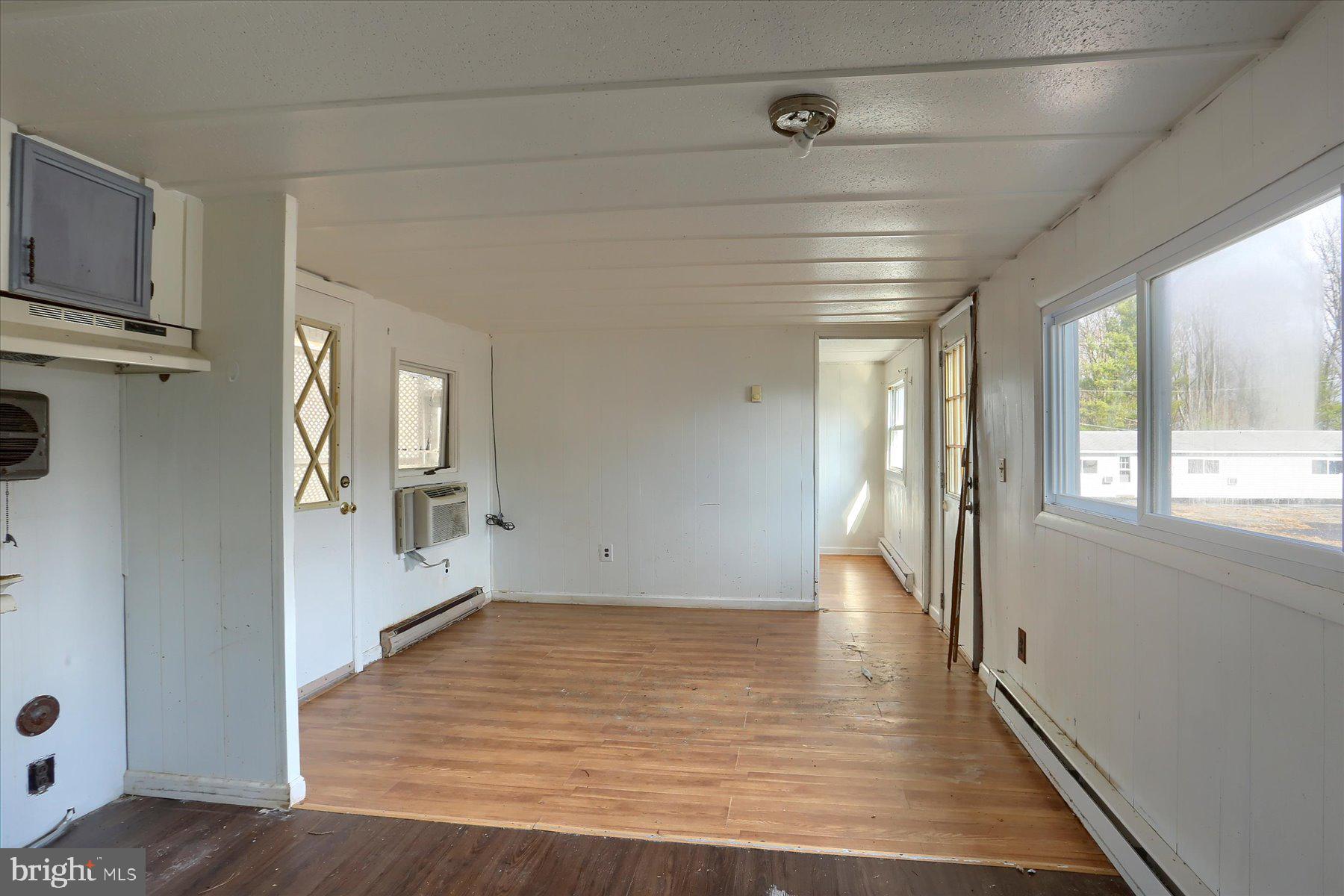 PINE VIEW ACRES - Commercial Sale