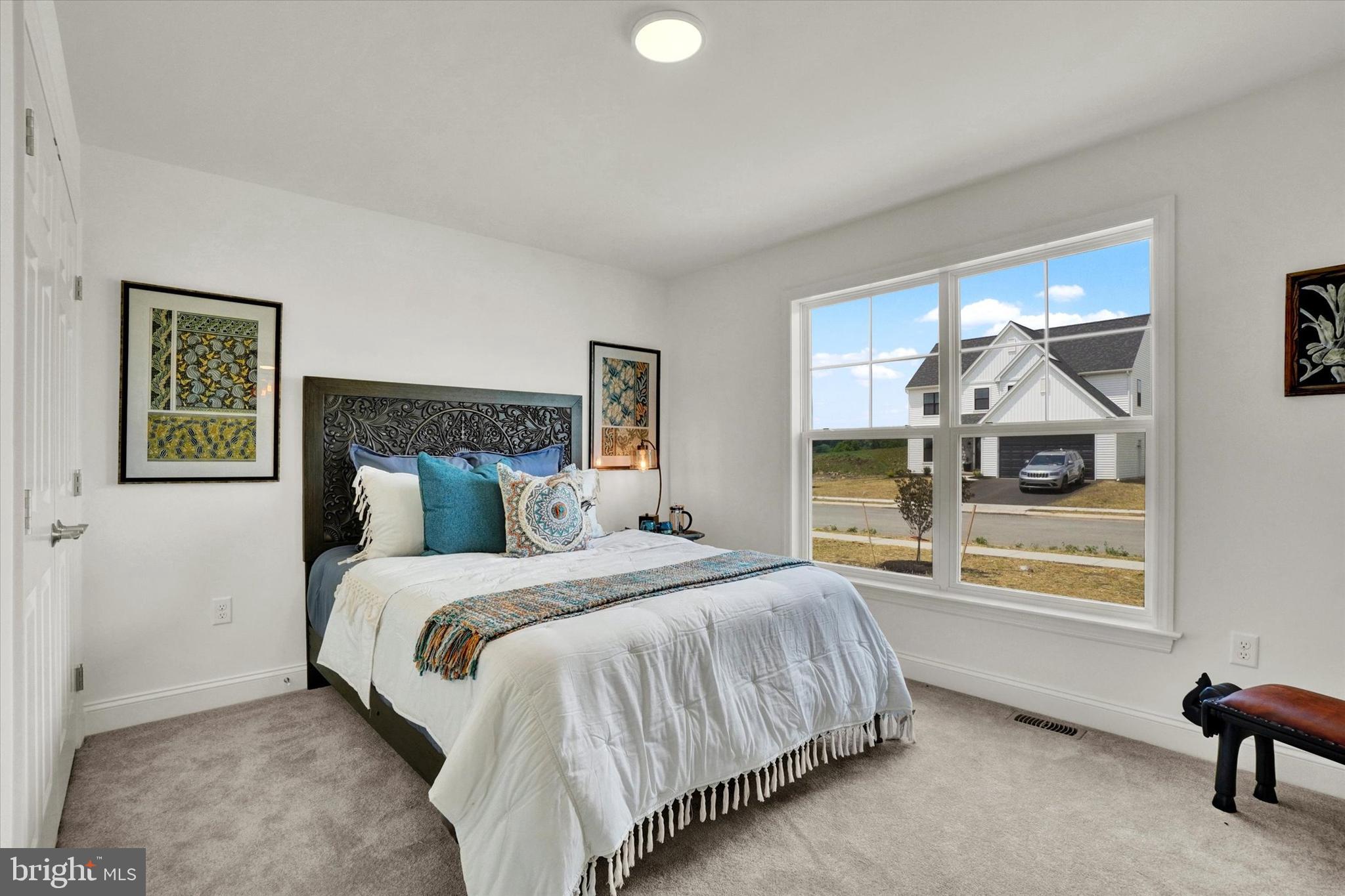 EAGLES VIEW - Residential