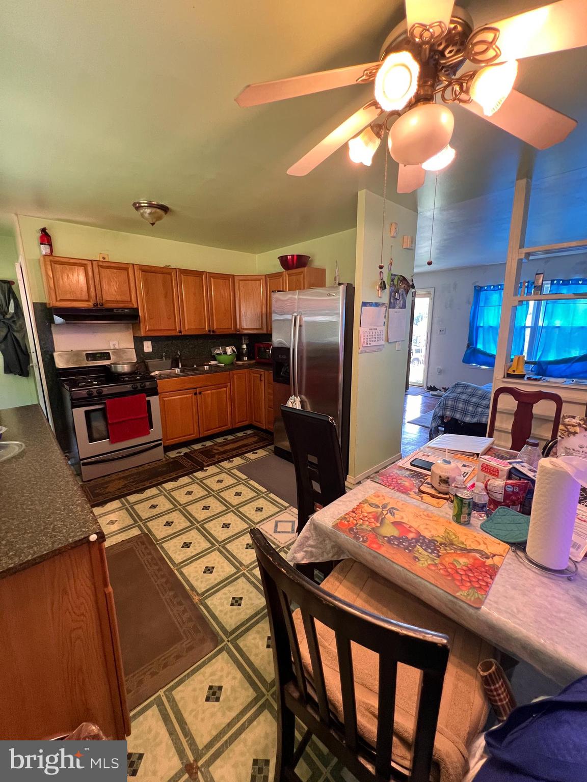 WHITFIELD KNOLLS - Residential