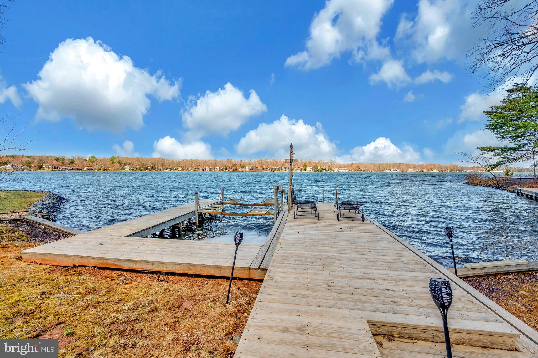 LAKE OF THE WOODS - Residential