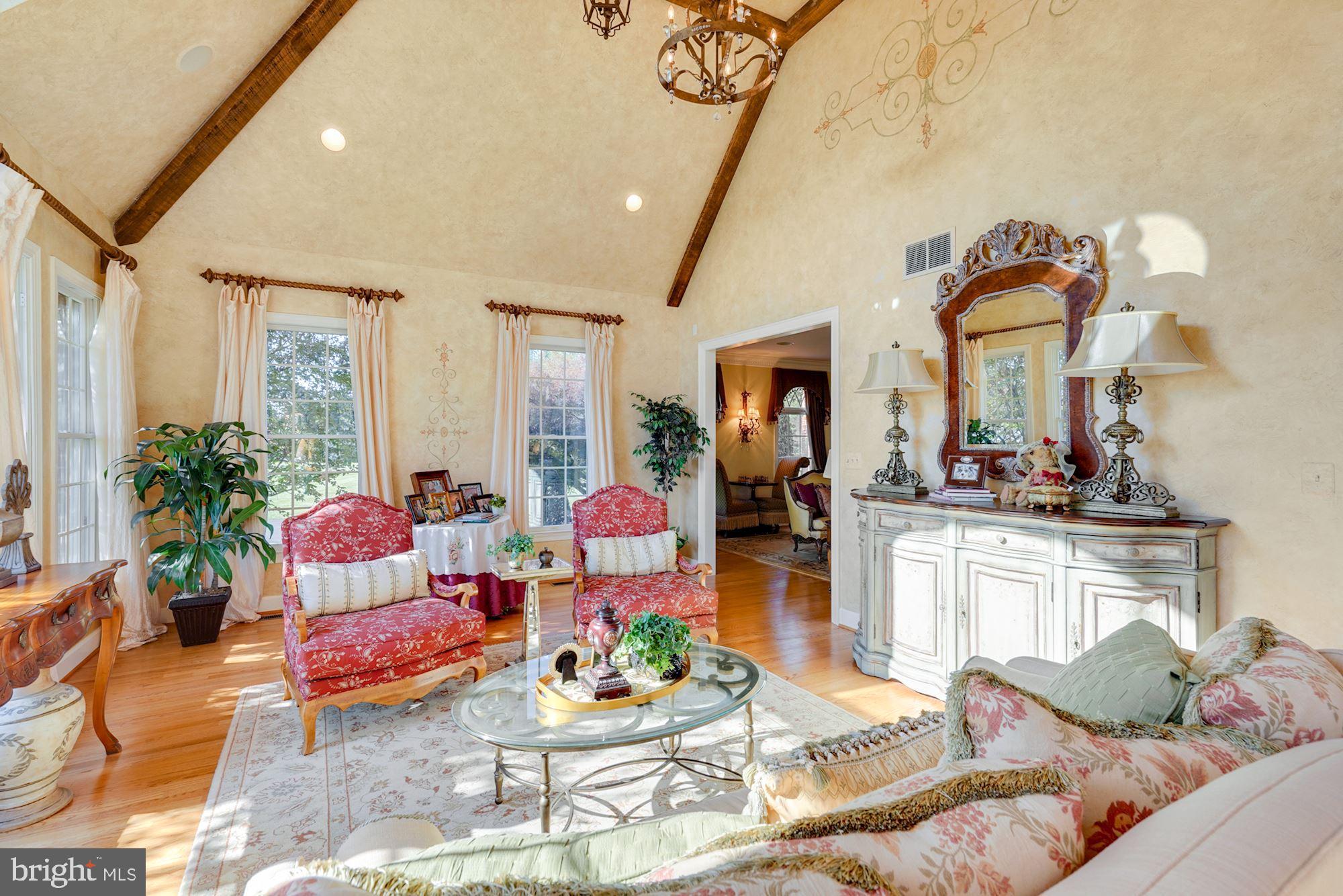 BARCLAY RIDGE - Residential
