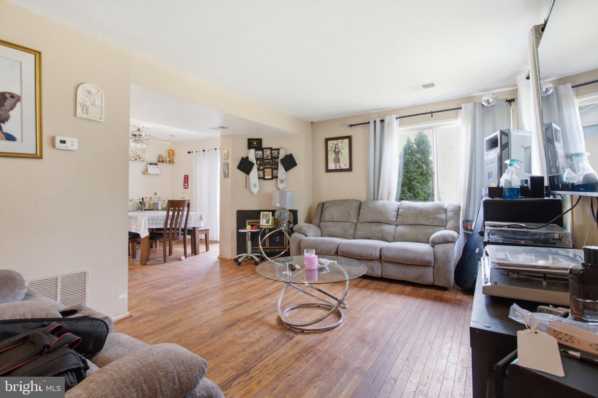 GERMANTOWN PARK - Residential