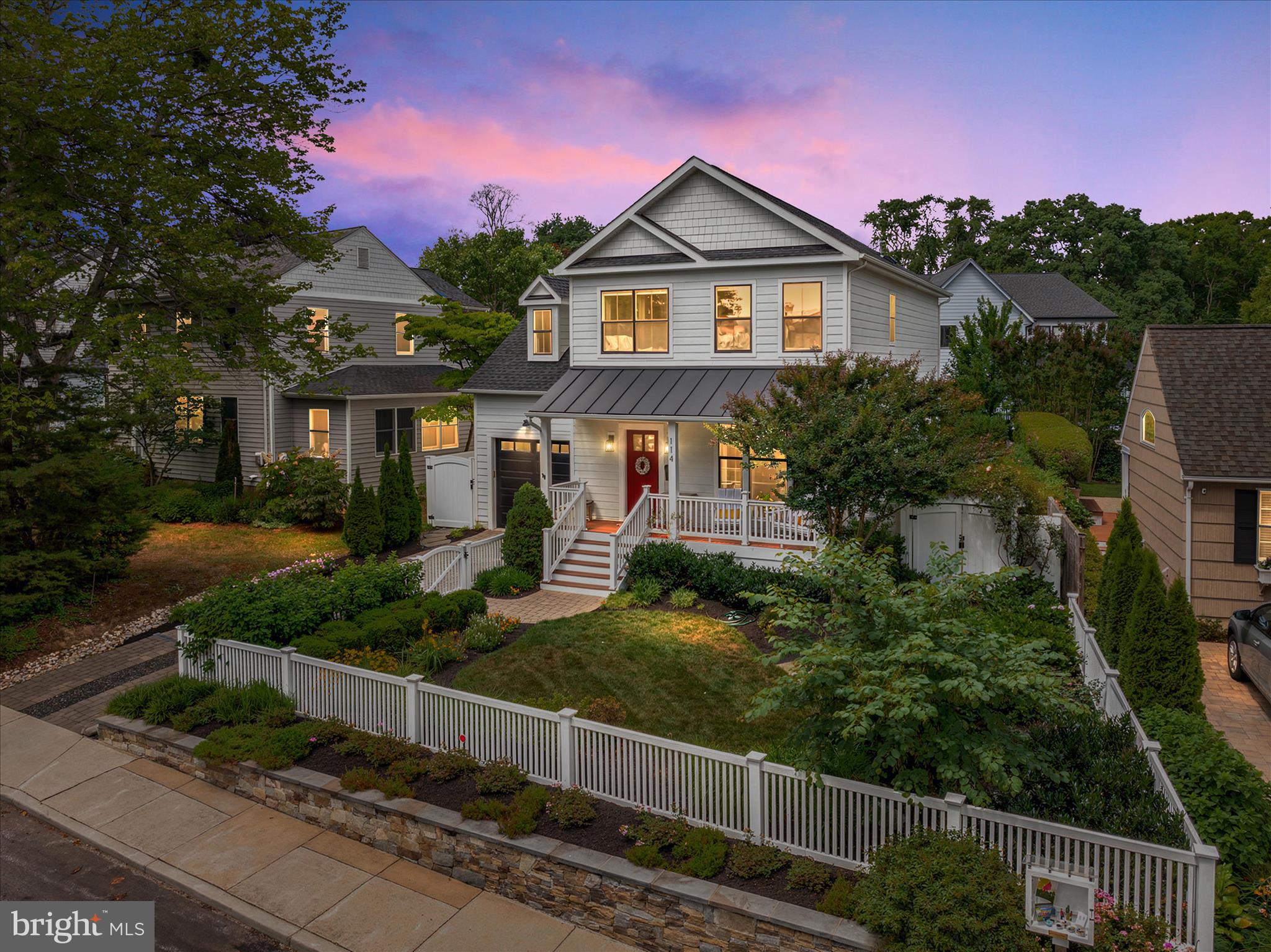 MURRAY HILL - Residential