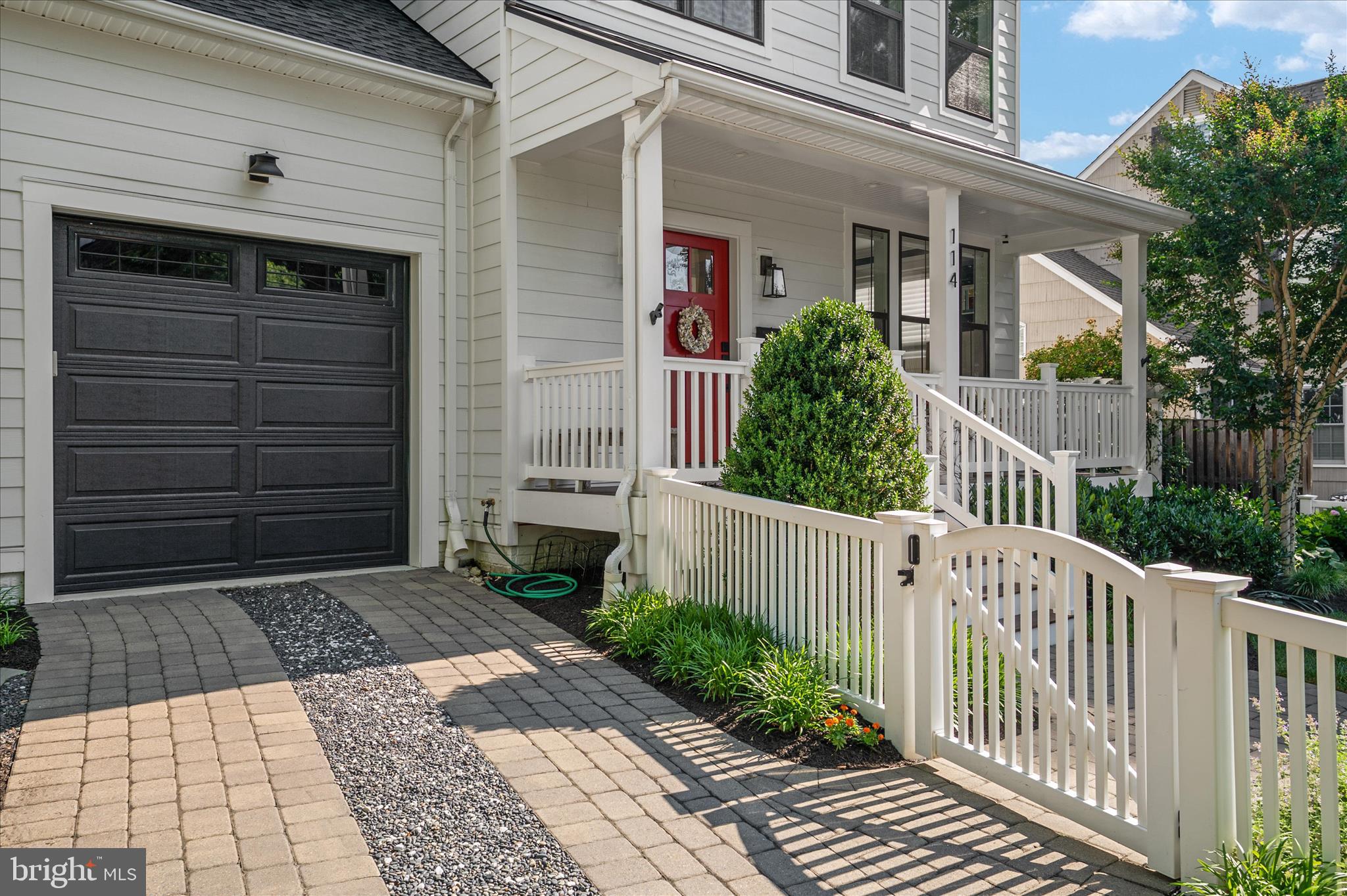 MURRAY HILL - Residential