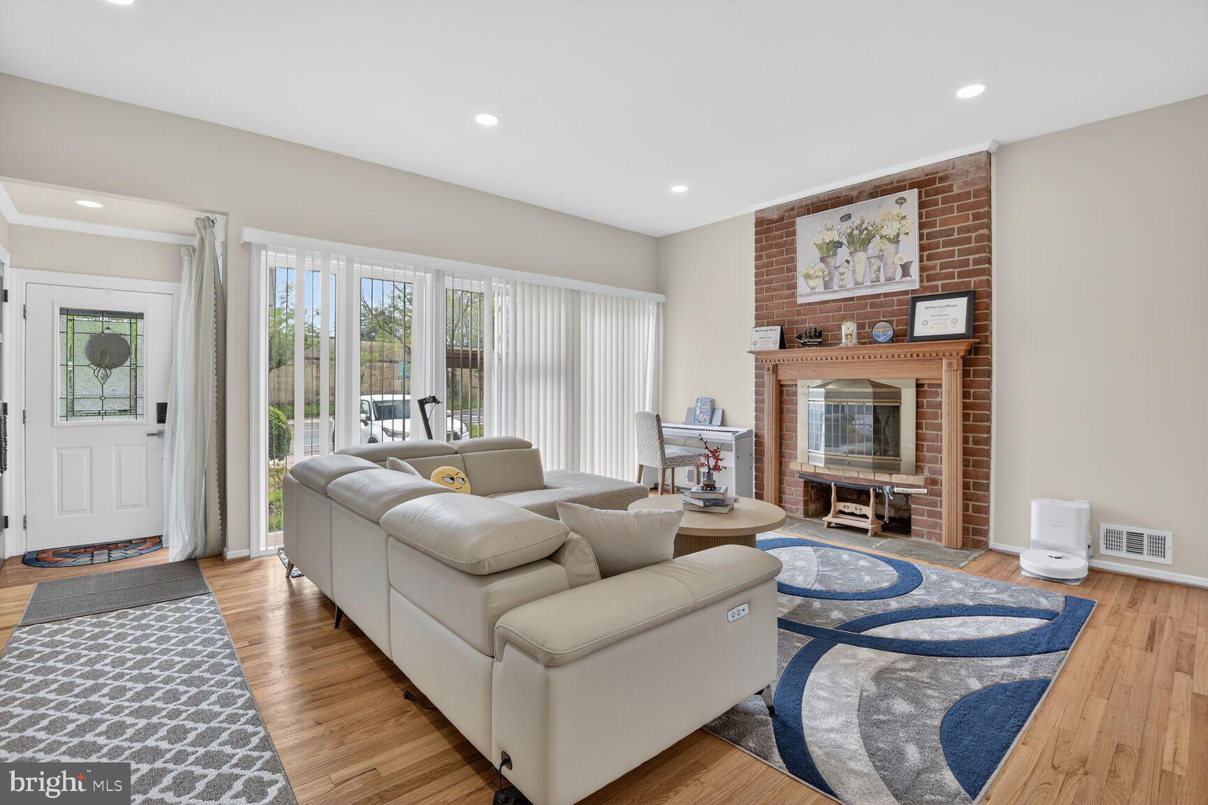 TWINBROOK FOREST - Residential