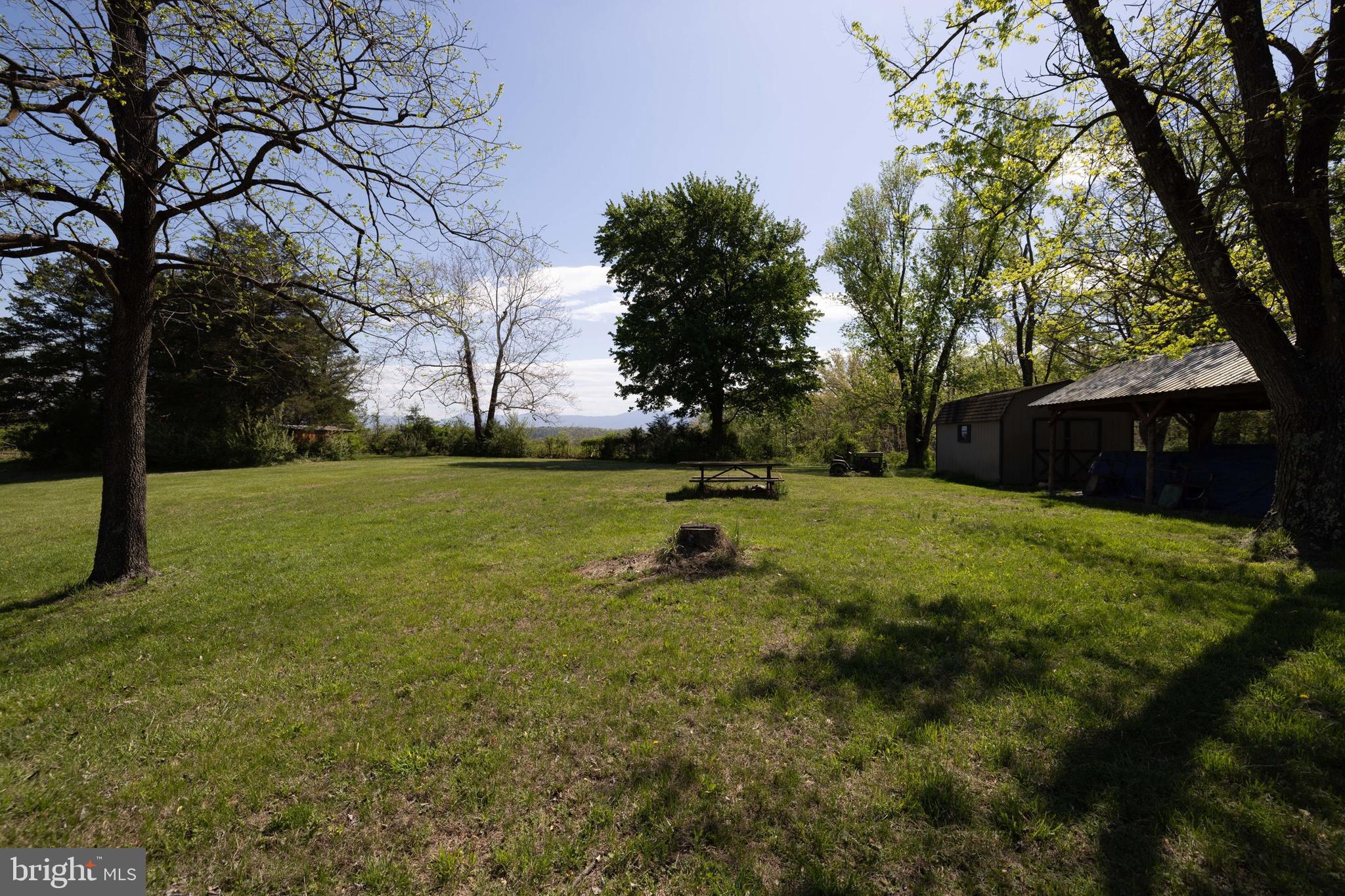 LAND OF LURAY - Land