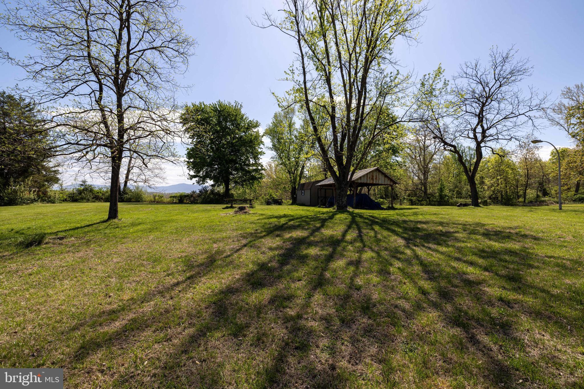 LAND OF LURAY - Land
